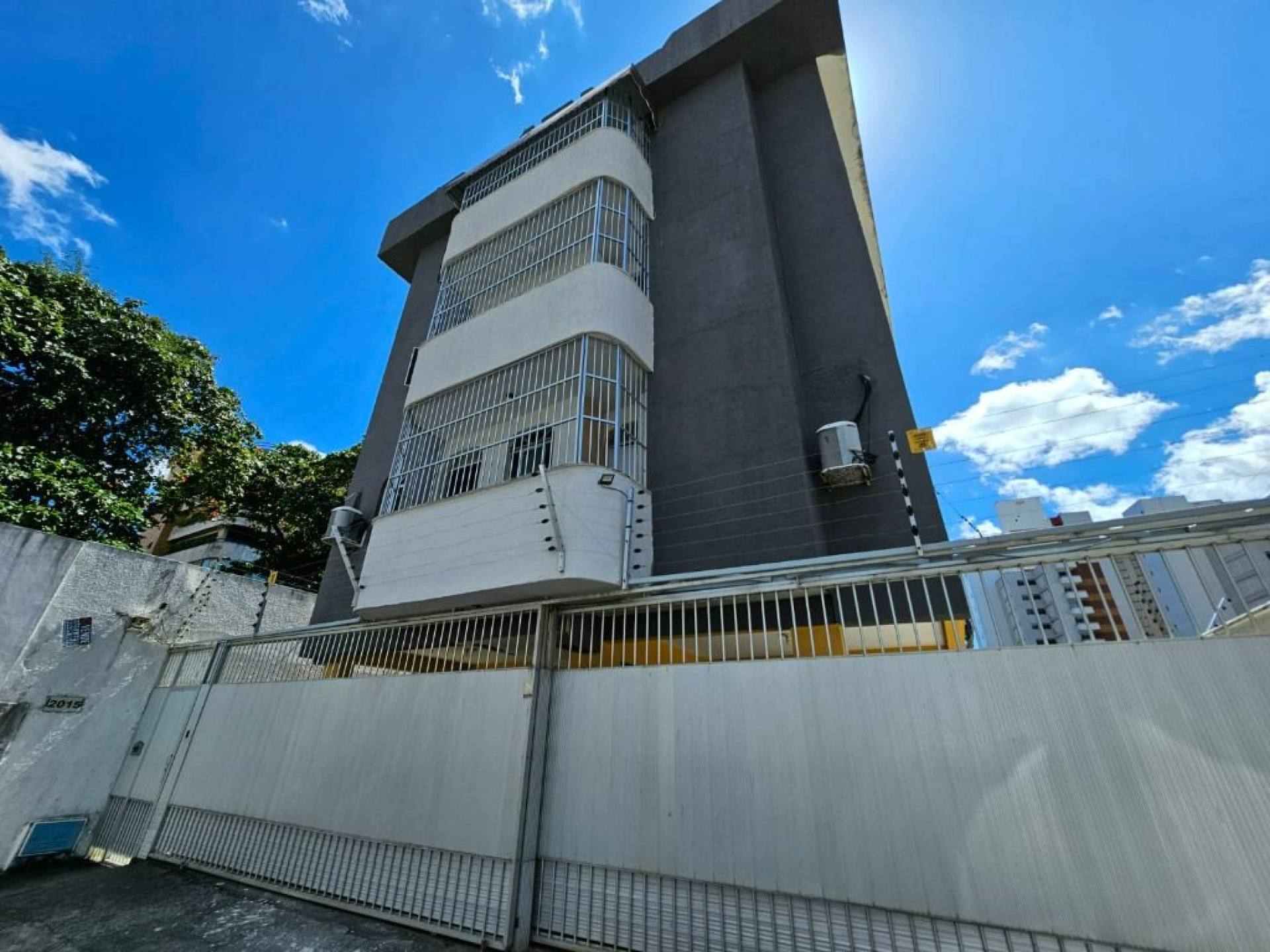 Edifício Planalto - Apartamento com 3 quartos à venda, 101 m² por R$ 390.000 - Aldeota - Fortaleza/CE