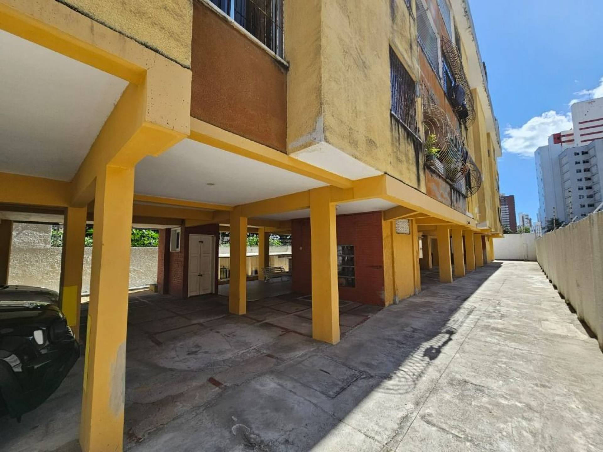 Edifício Planalto - Apartamento com 3 quartos à venda, 101 m² por R$ 390.000 - Aldeota - Fortaleza/CE