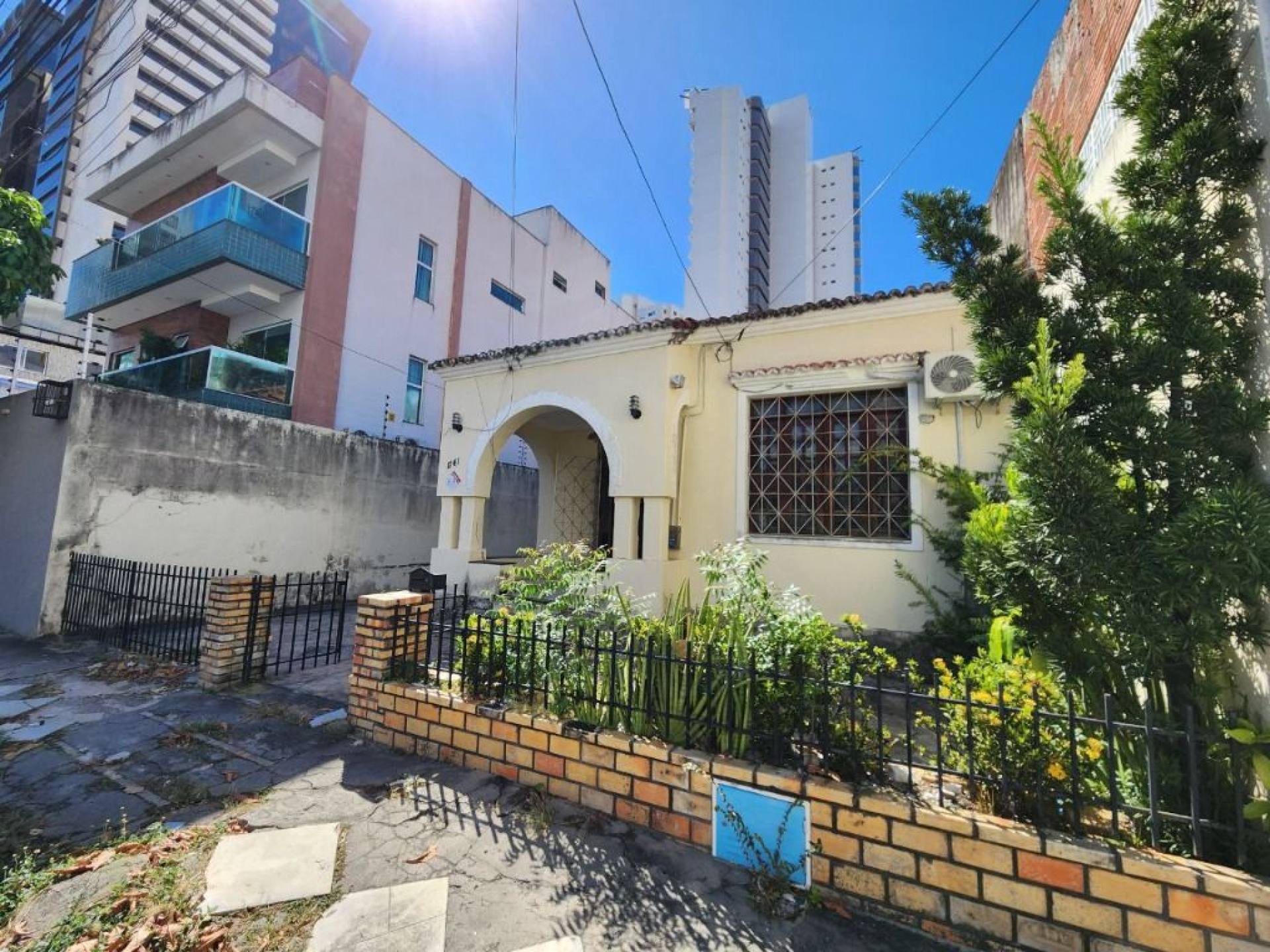 Casa com 3 dormitórios para alugar, 240 m² por R$ 5.500/mês - Aldeota - Fortaleza/CE