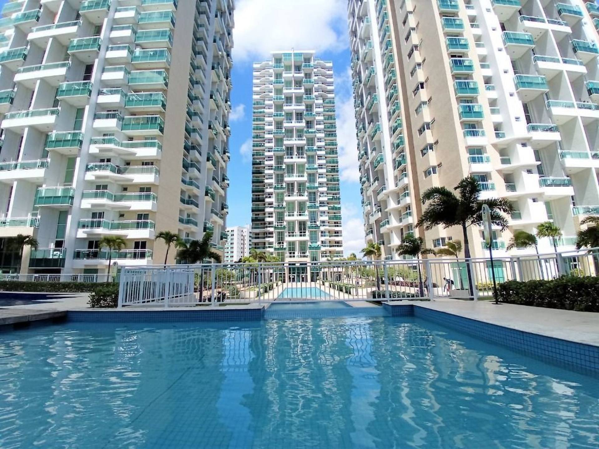 Apartamento com 3 quartos à venda, 104 m² por R$ 1.000.000 - Guararapes - Fortaleza/CE