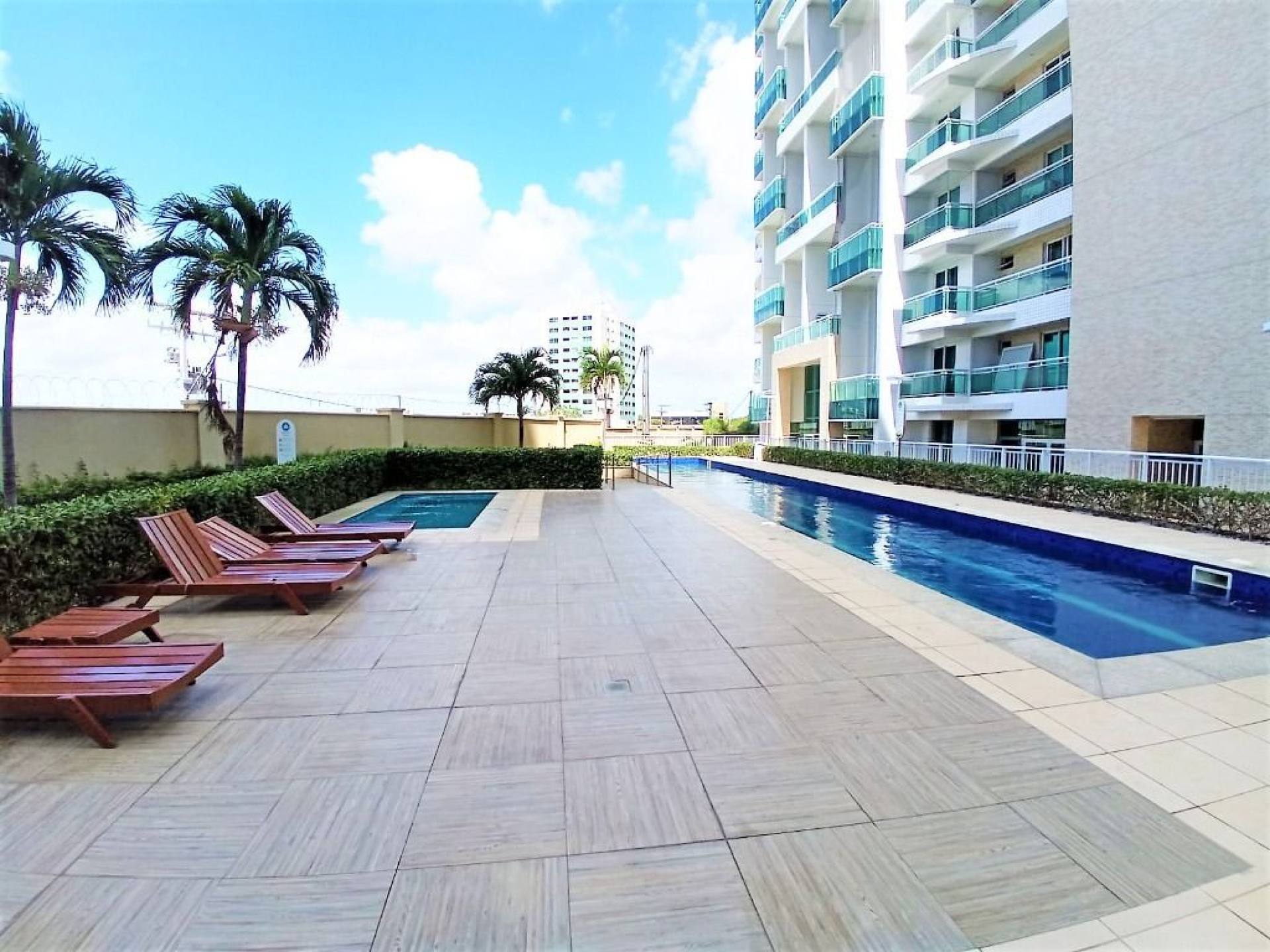 Apartamento com 3 quartos à venda, 104 m² por R$ 1.000.000 - Guararapes - Fortaleza/CE