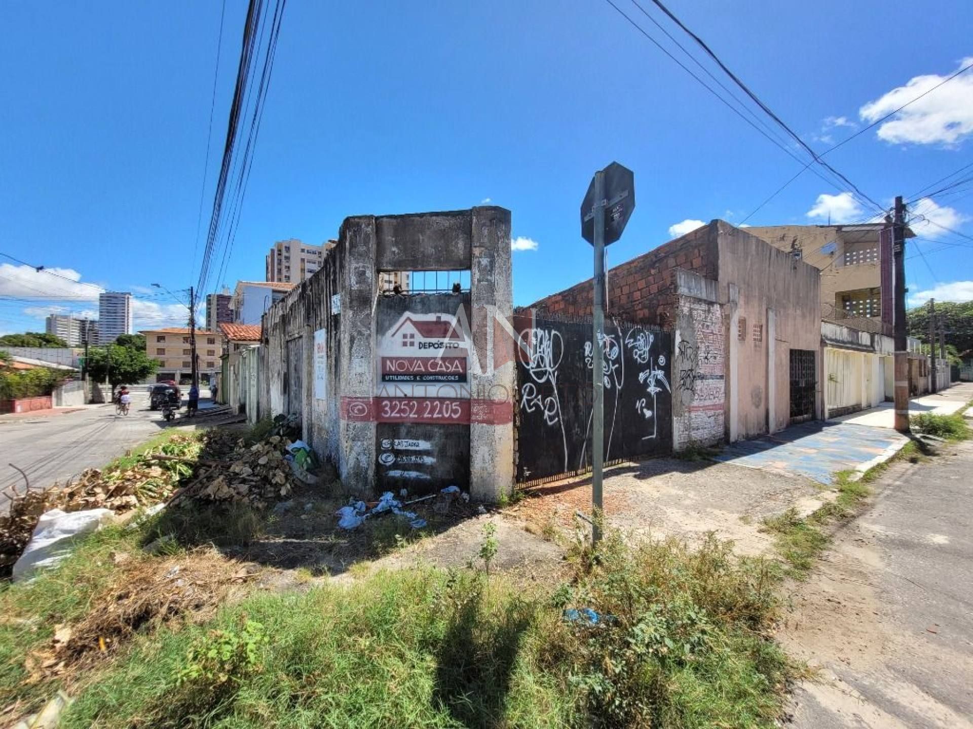 Casa à venda, 380 m² por R$ 940.000,00 - Fátima - Fortaleza/CE