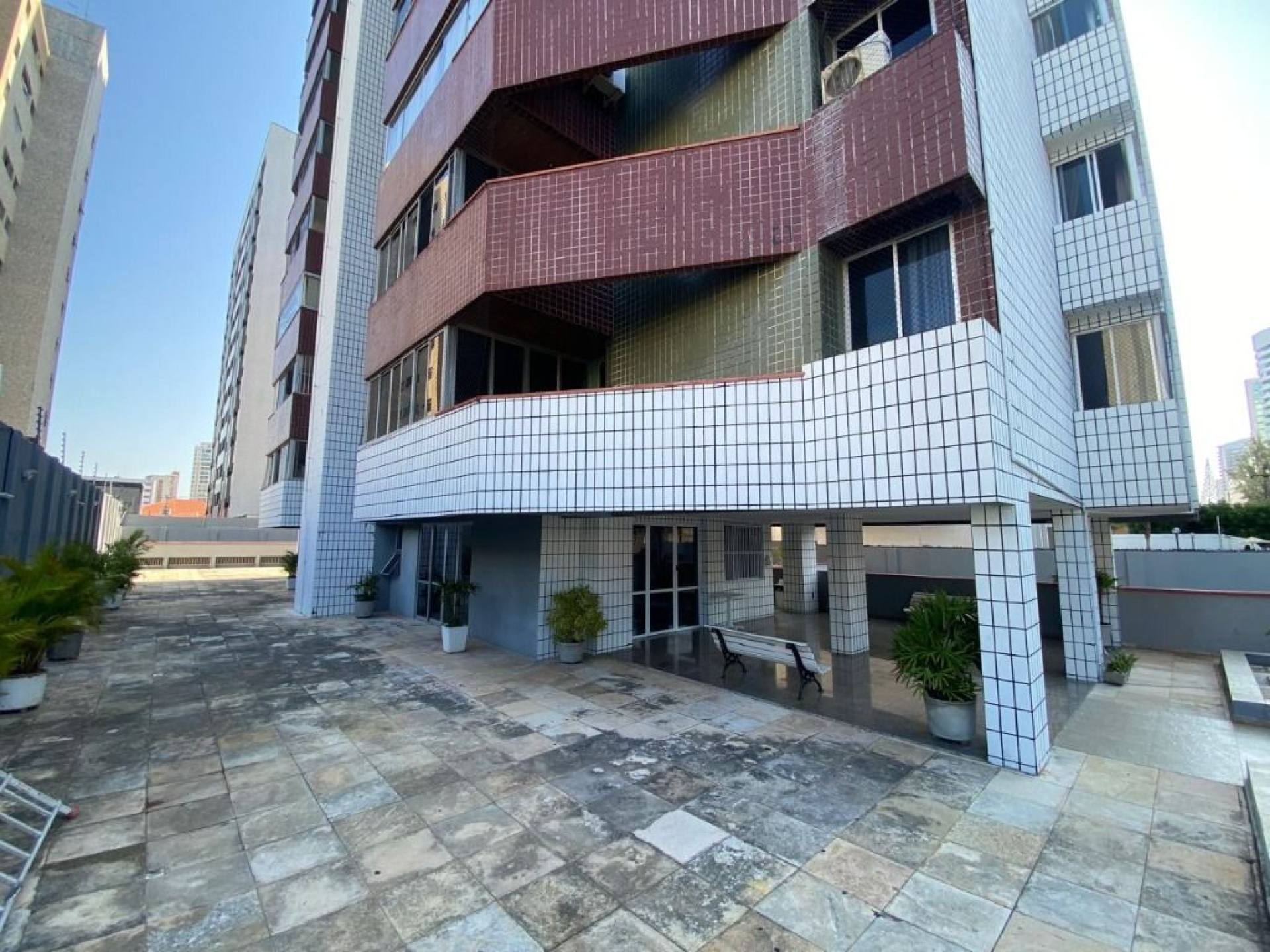 Apartamento com 3 dormitórios à venda, 122 m² por R$ 550.000,00 - Aldeota - Fortaleza/CE