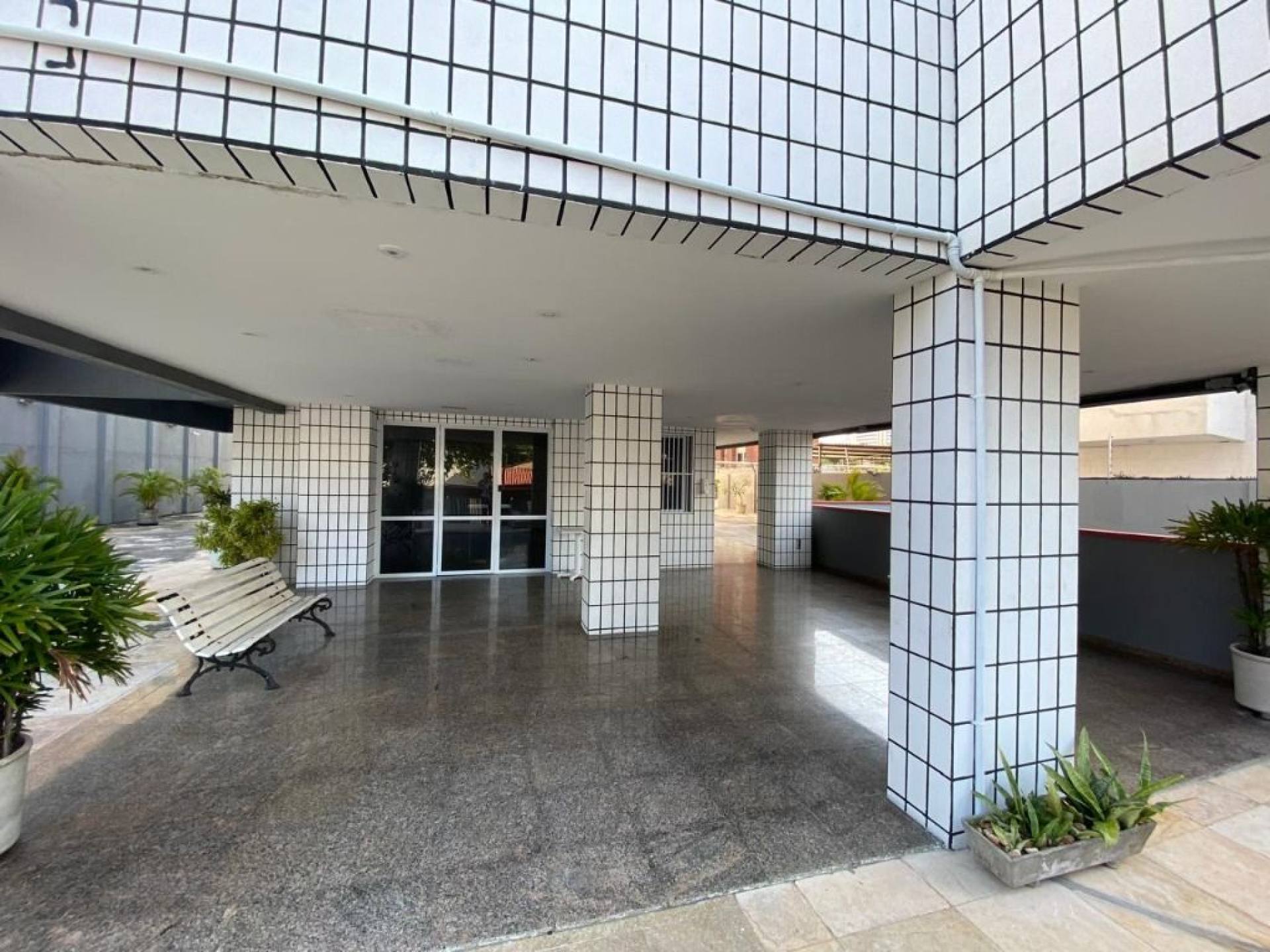 Apartamento com 3 dormitórios à venda, 122 m² por R$ 550.000,00 - Aldeota - Fortaleza/CE