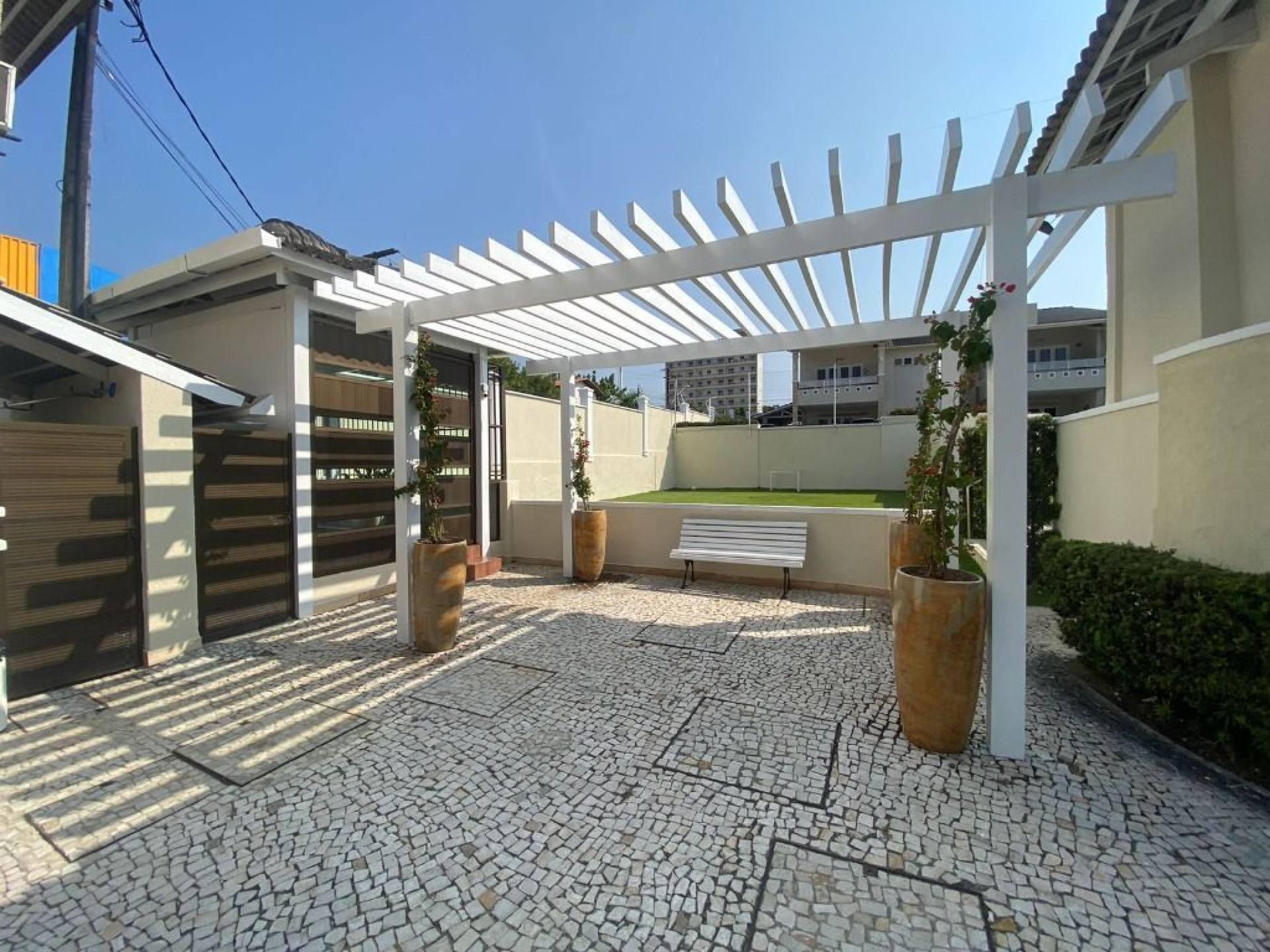 Casa Duplex com 5 quartos à venda, 275 m² por R$ 1.300.000 - Cambeba - Fortaleza/CE