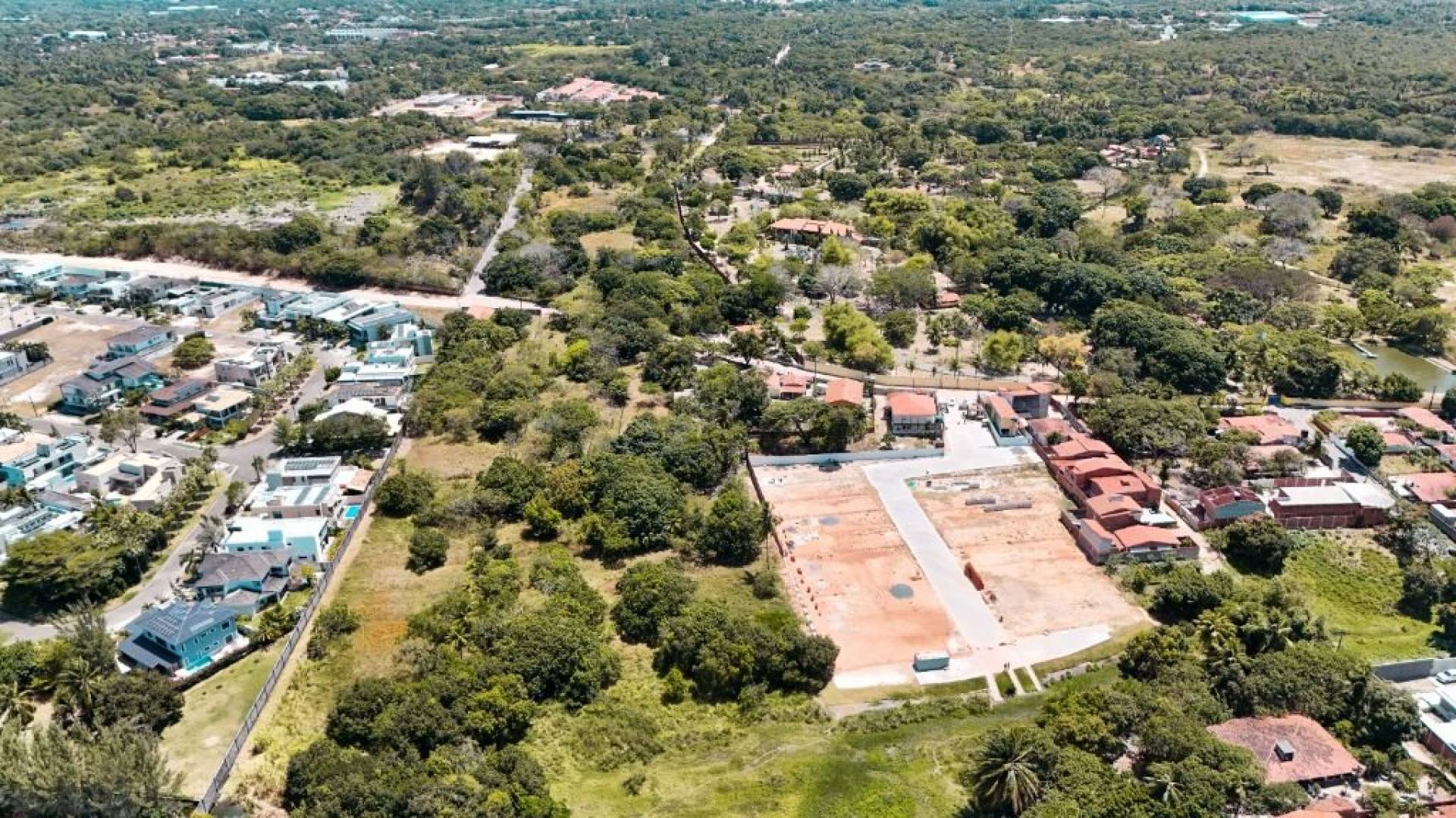 Galpão para alugar, 250 m² por R$ 5.000,00/mês - Guaribas - Eusébio/CE