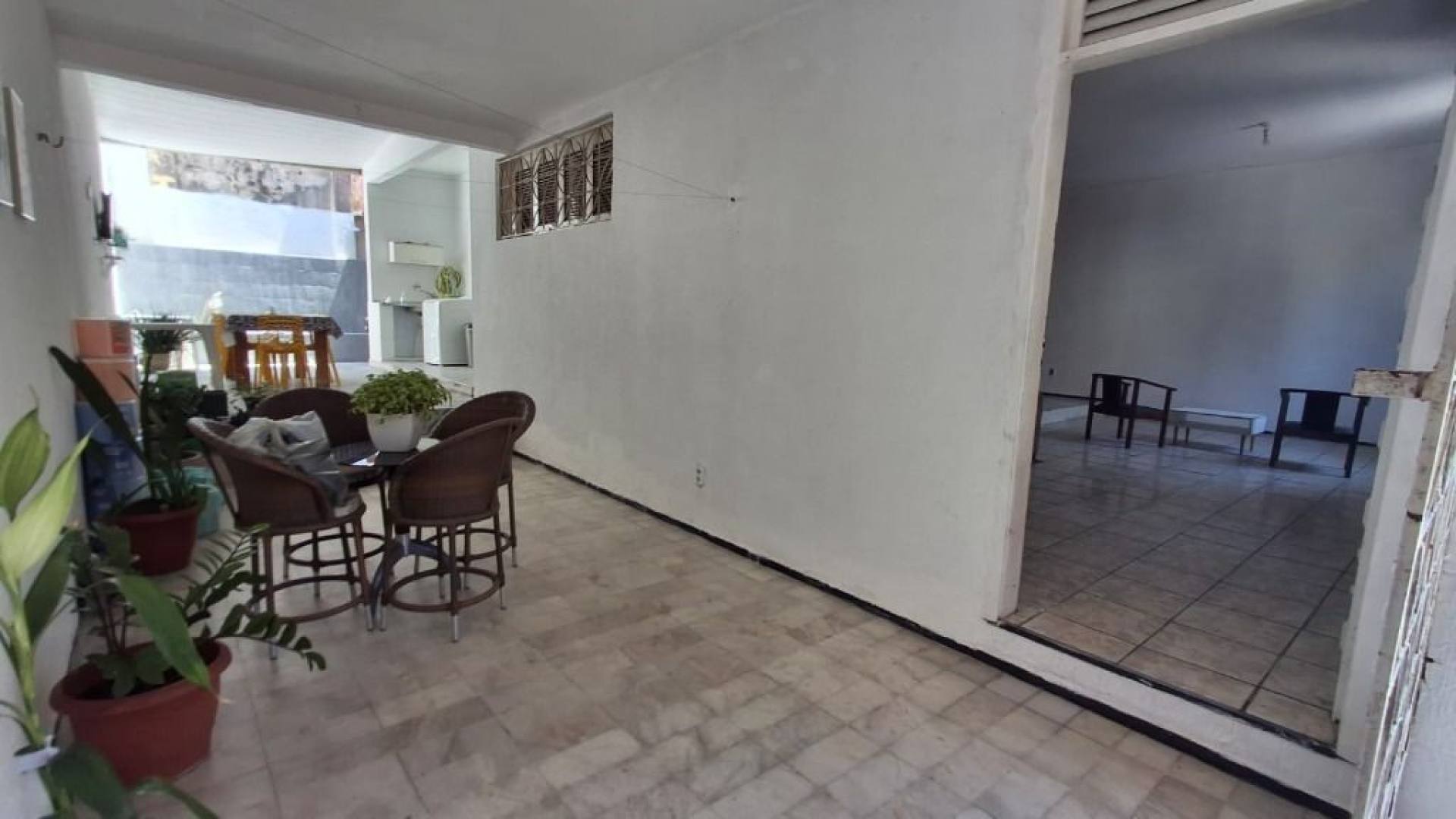 Casa com 3 quartos à venda, 280 m² por R$ 650.000 - Joaquim Távora - Fortaleza/CE