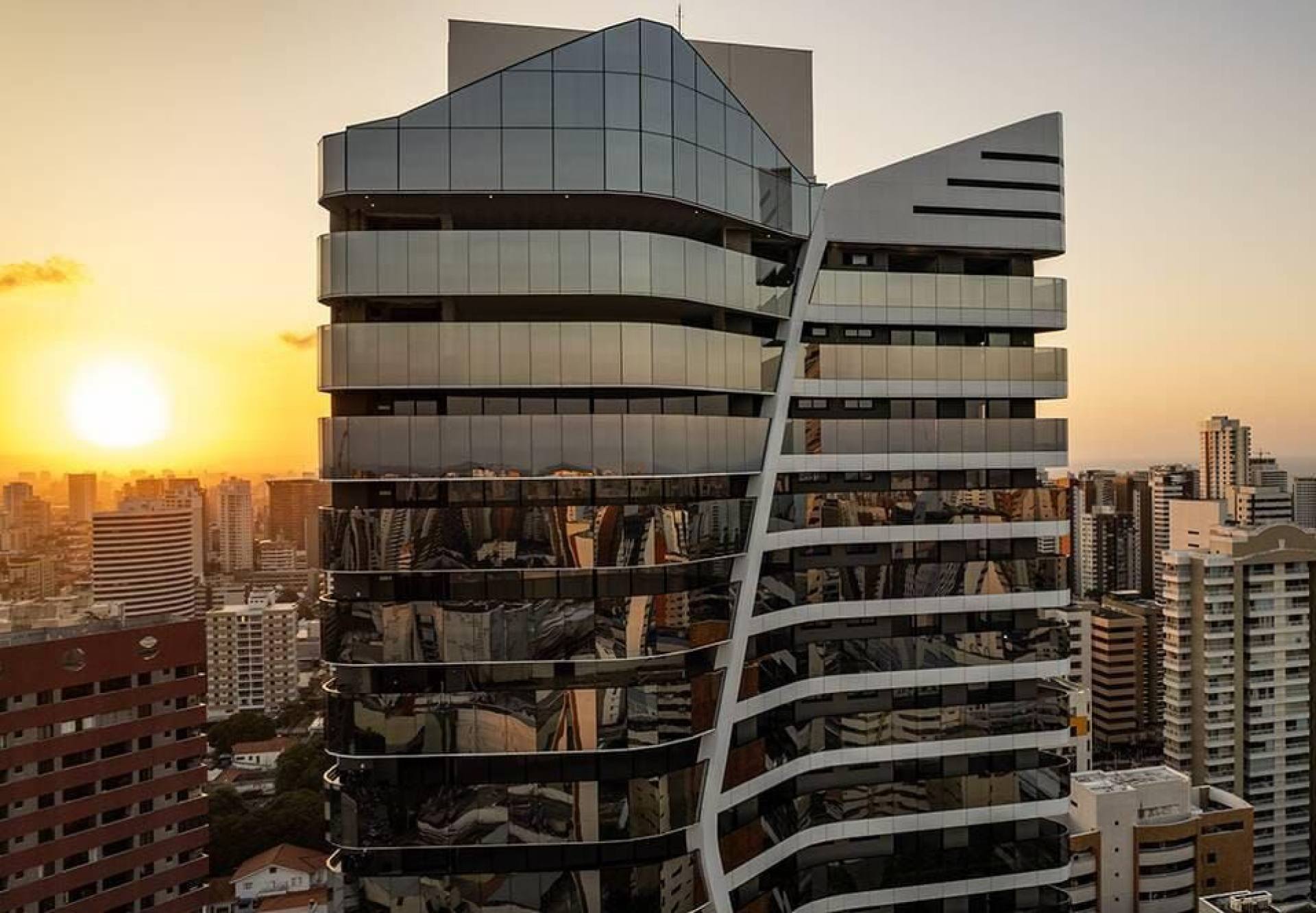 Legacy Condominium - Apartamento com 4 quartos à venda, 322 m² por R$ 5.595.000 - Meireles - Fortaleza/CE