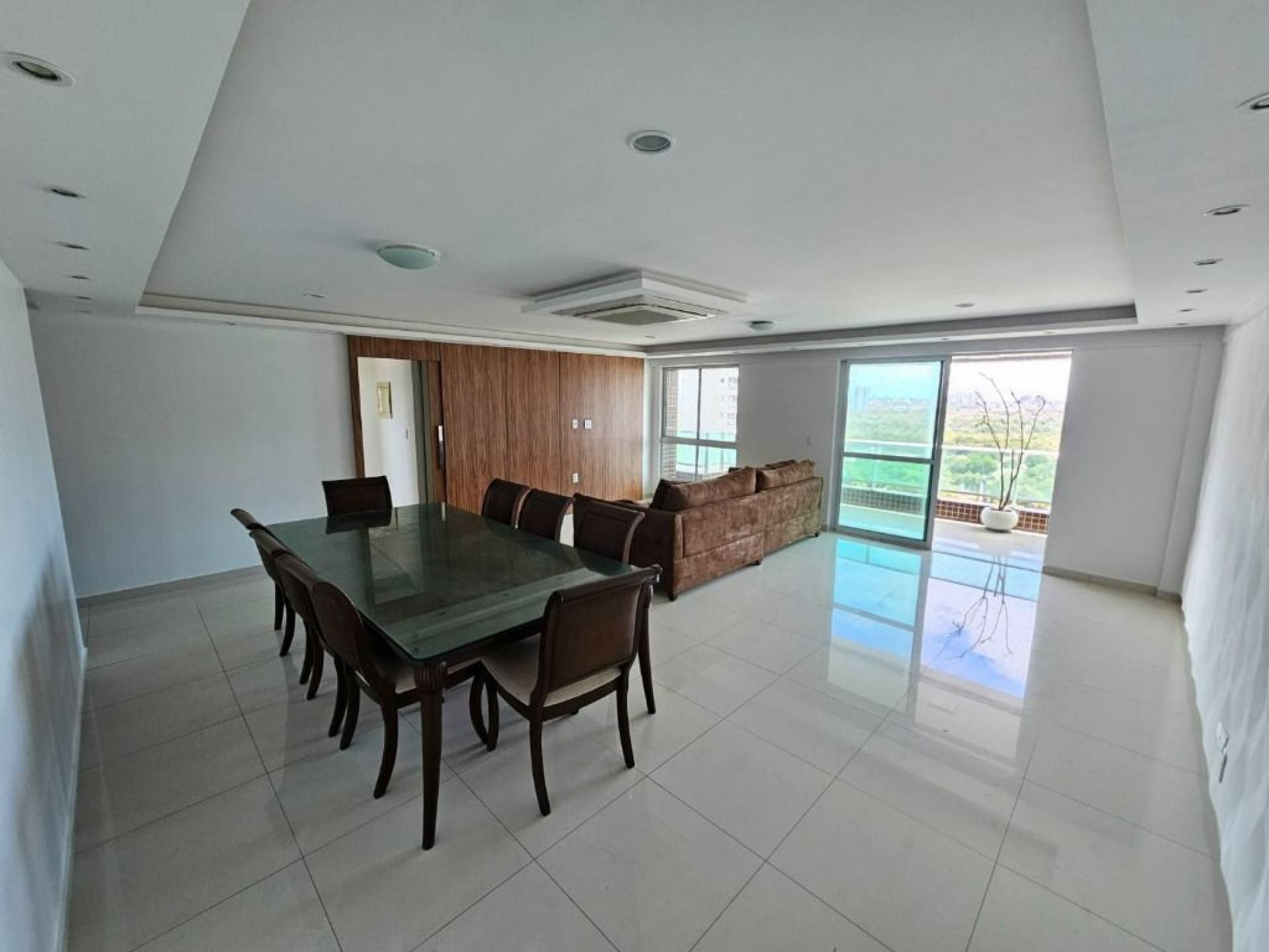 Condomínio Reserva Imperial - Apartamento com 3 Quartos à venda, 161 m² por R$ 1.900.000 - Guararapes - Fortaleza/CE