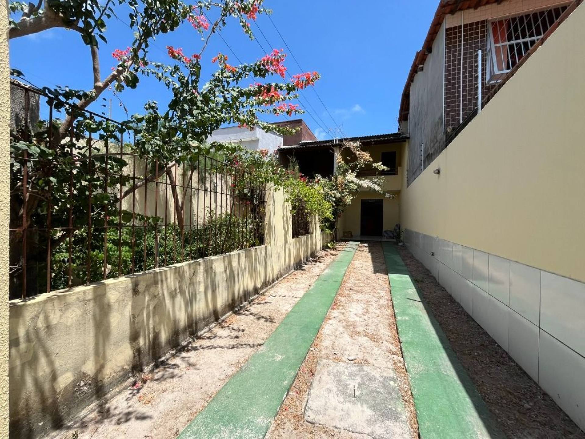 Casa Duplex com 2 quartos à venda, 87 m² por R$ 250.000 - Castelão - Fortaleza/CE