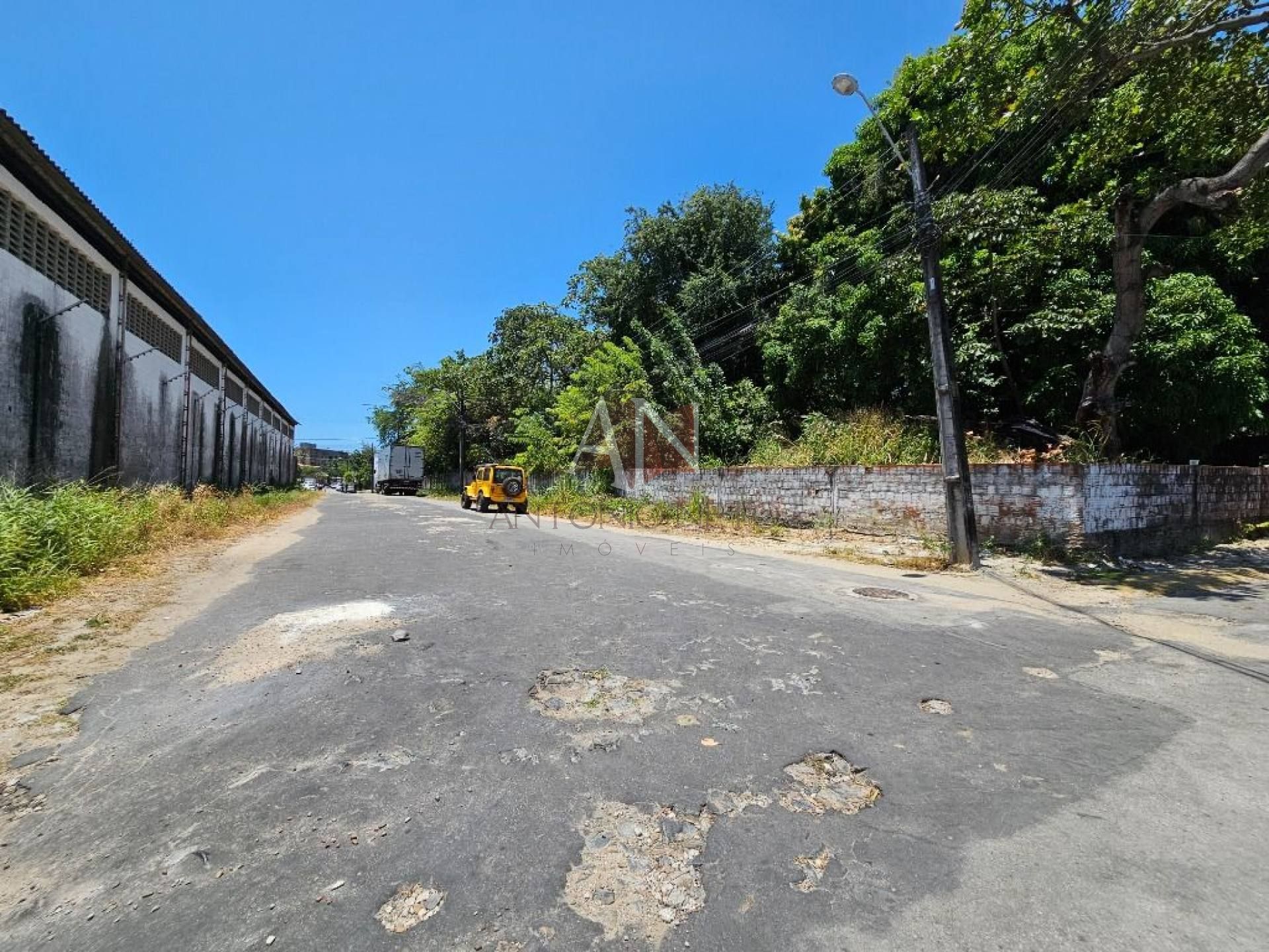 Terreno à venda, 3498 m² por R$ 2.990.000,00 - Cajazeiras - Fortaleza/CE