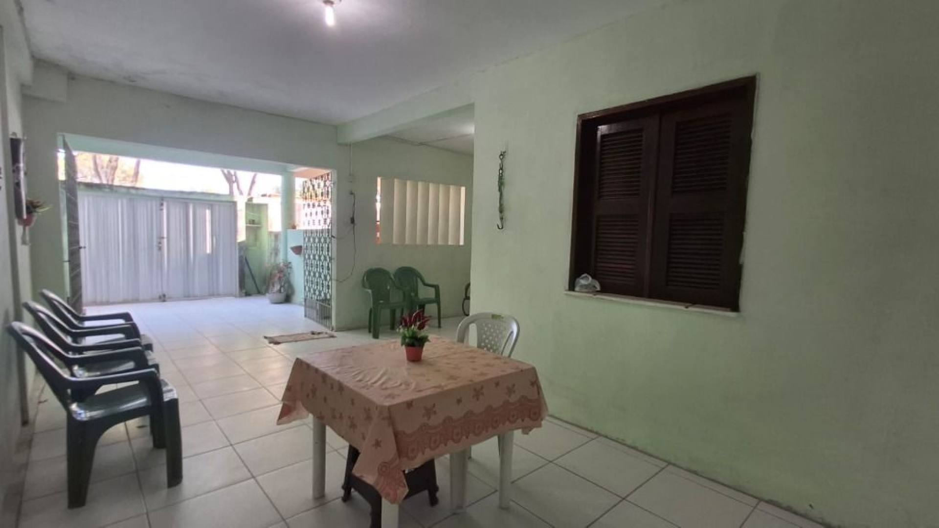 Casa Duplex com 6 quartos à venda, 221 m² por R$ 750.000 - Messejana - Fortaleza/CE