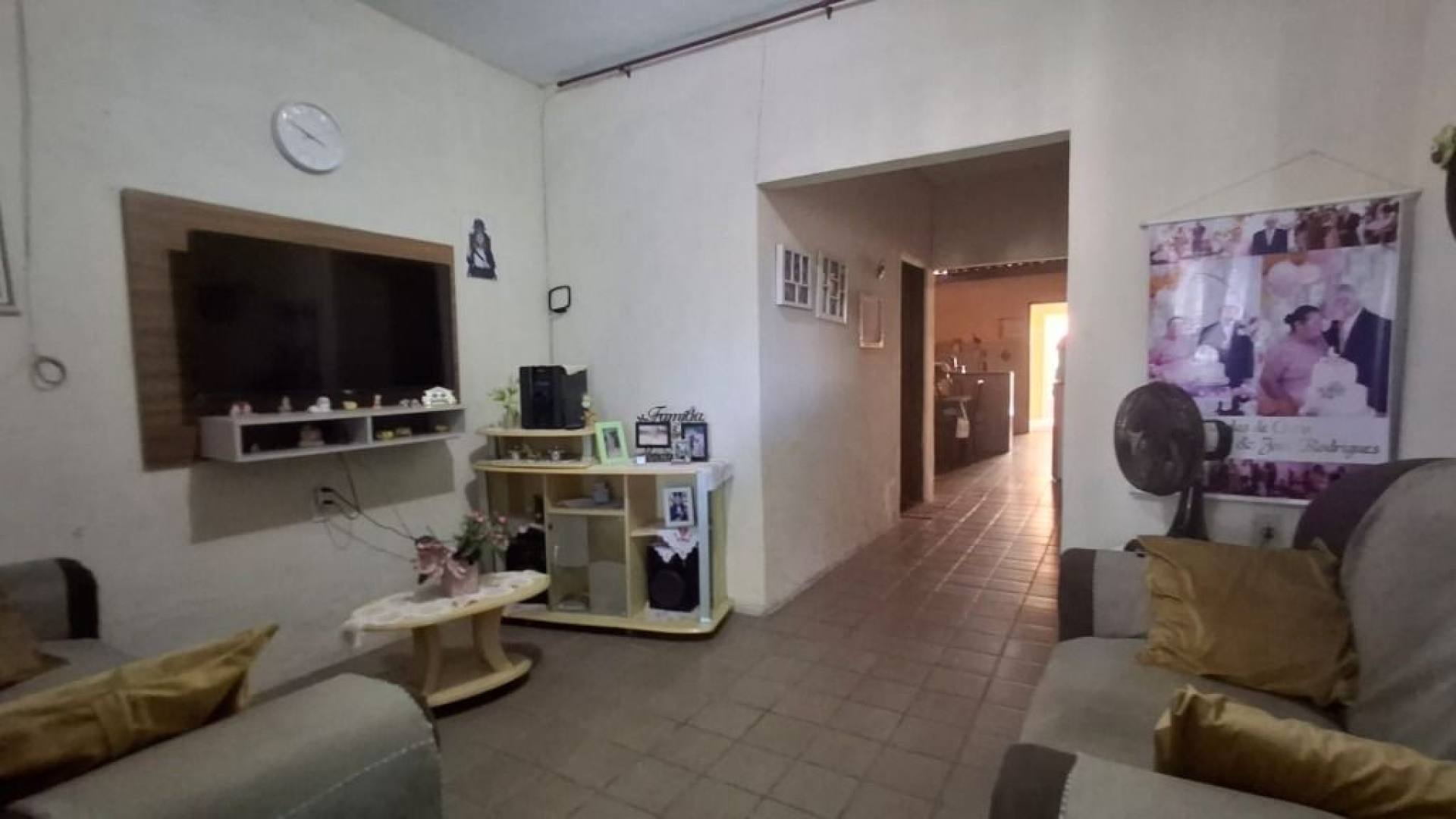 Casa Duplex com 6 quartos à venda, 221 m² por R$ 750.000 - Messejana - Fortaleza/CE