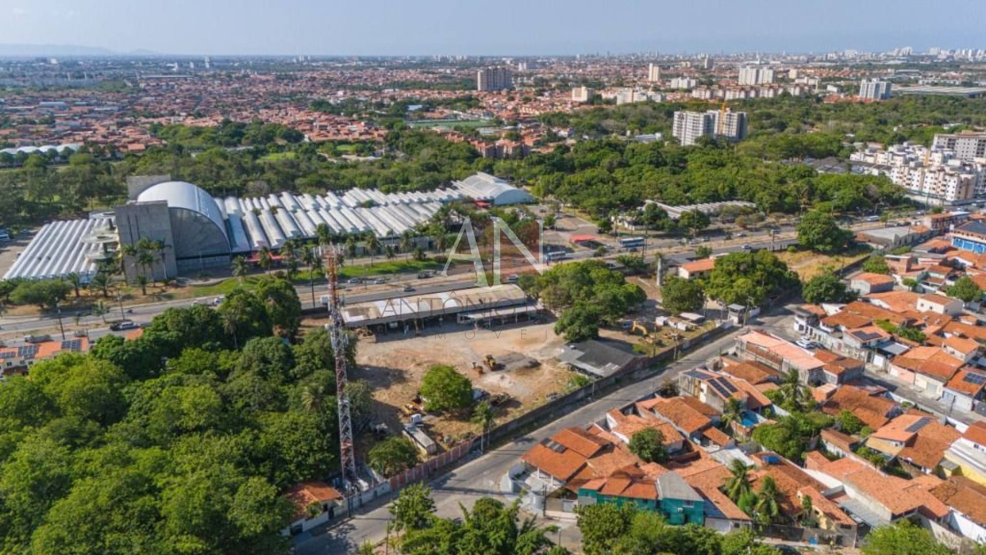 Terreno à venda, 16916 m² por R$ 25.000.000,00 - Passaré - Fortaleza/CE