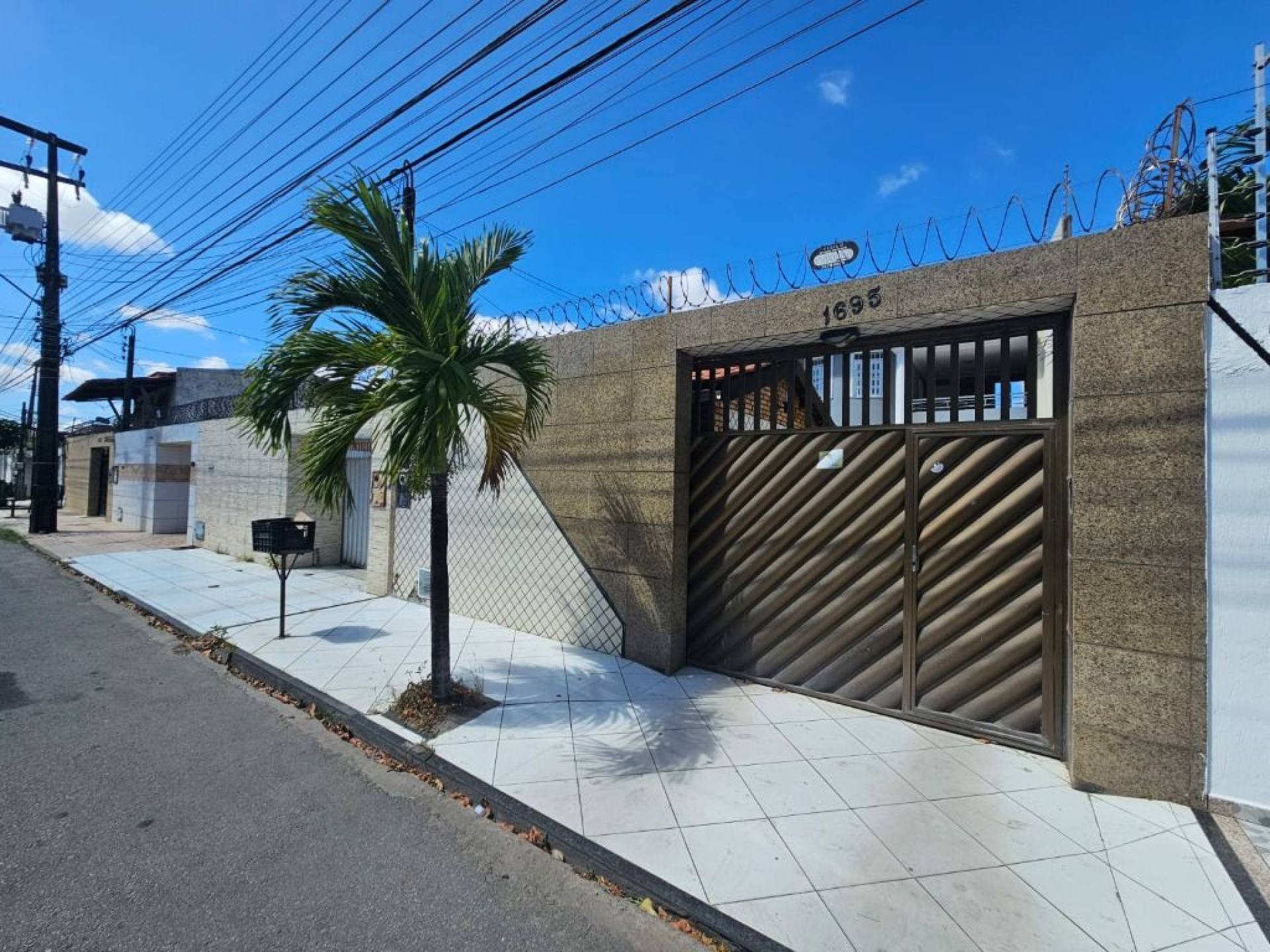 Casa Duplex com 4 quartos à venda, 142 m² por R$ 720.000 - Cambeba - Fortaleza/CE