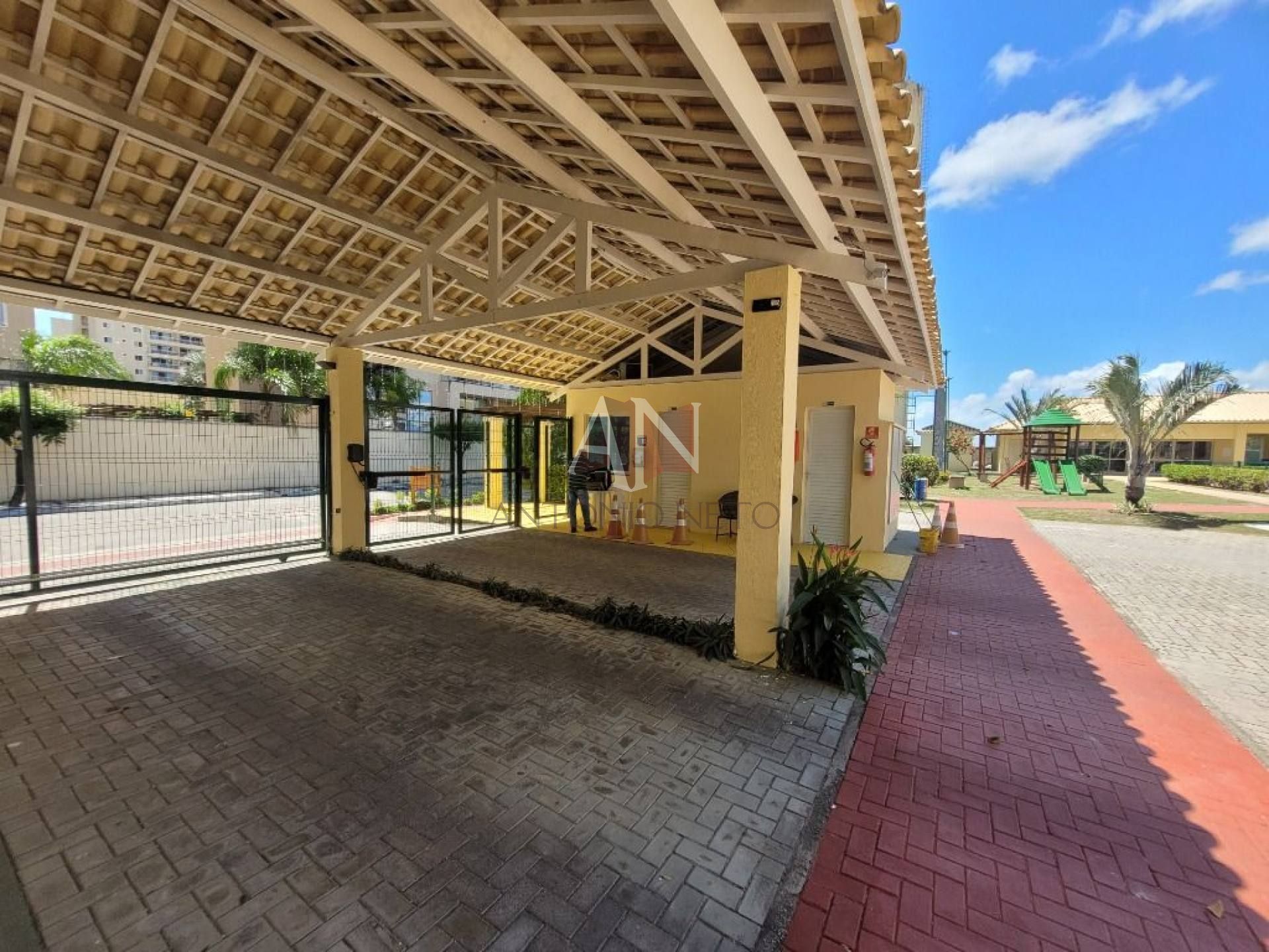Apartamento com 2 quartos à venda, 57 m² por R$ 320.000 - Cambeba - Fortaleza/CE