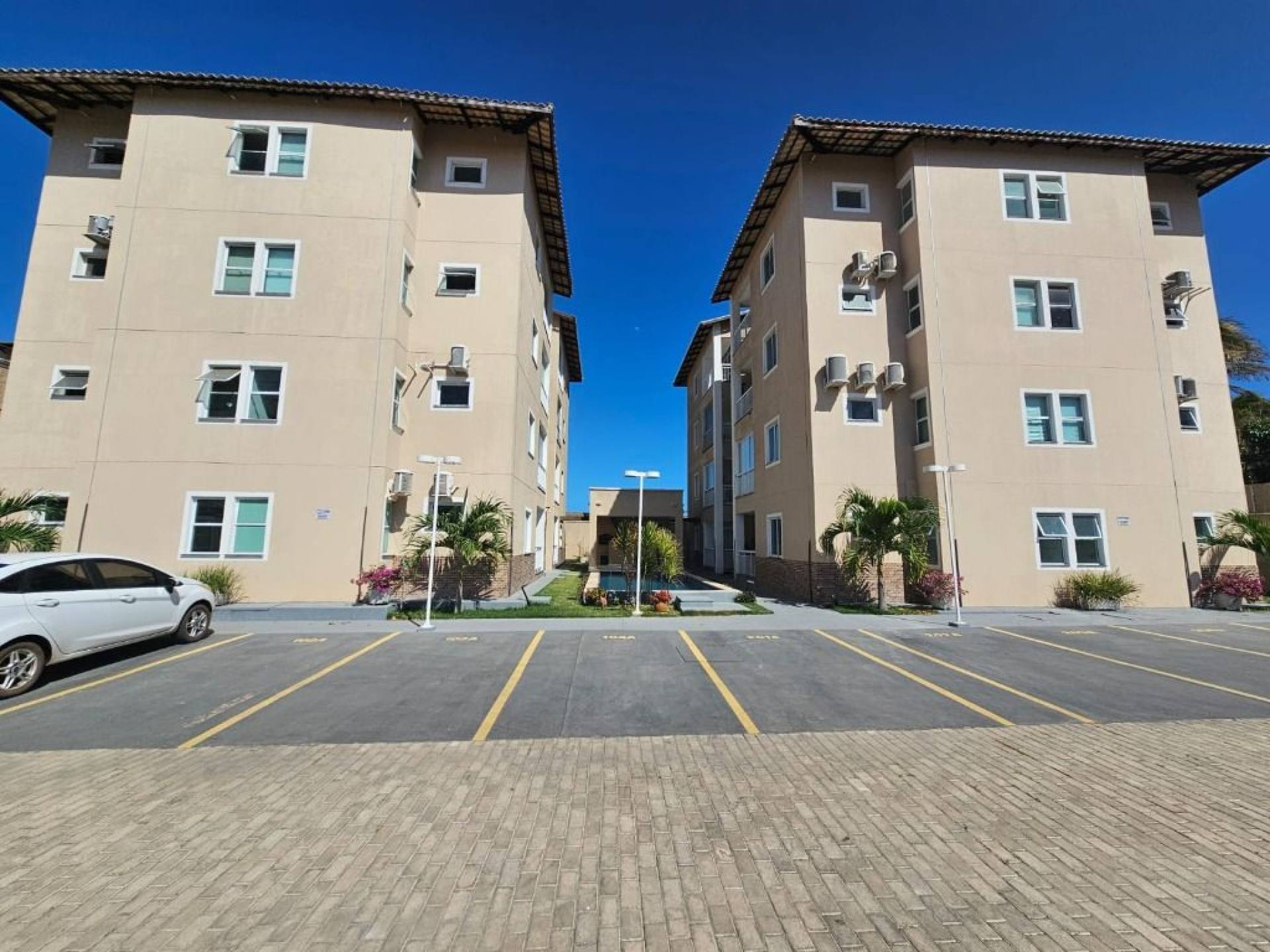 Porto das Dunas Beach - Apartamento com 2 quartos  à venda, 46 m² por R$ 430.000,00 - Porto das Dunas - Aquiraz/CE