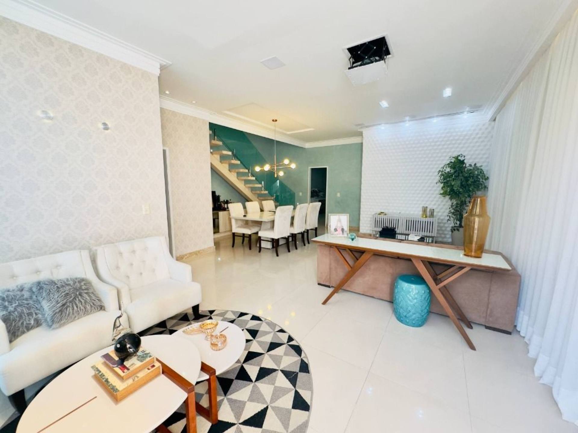 Casa wm condominio fechado com 4  quartos à venda, 220 m² por R$ 1.199.000 - Cajazeiras - Fortaleza/CE