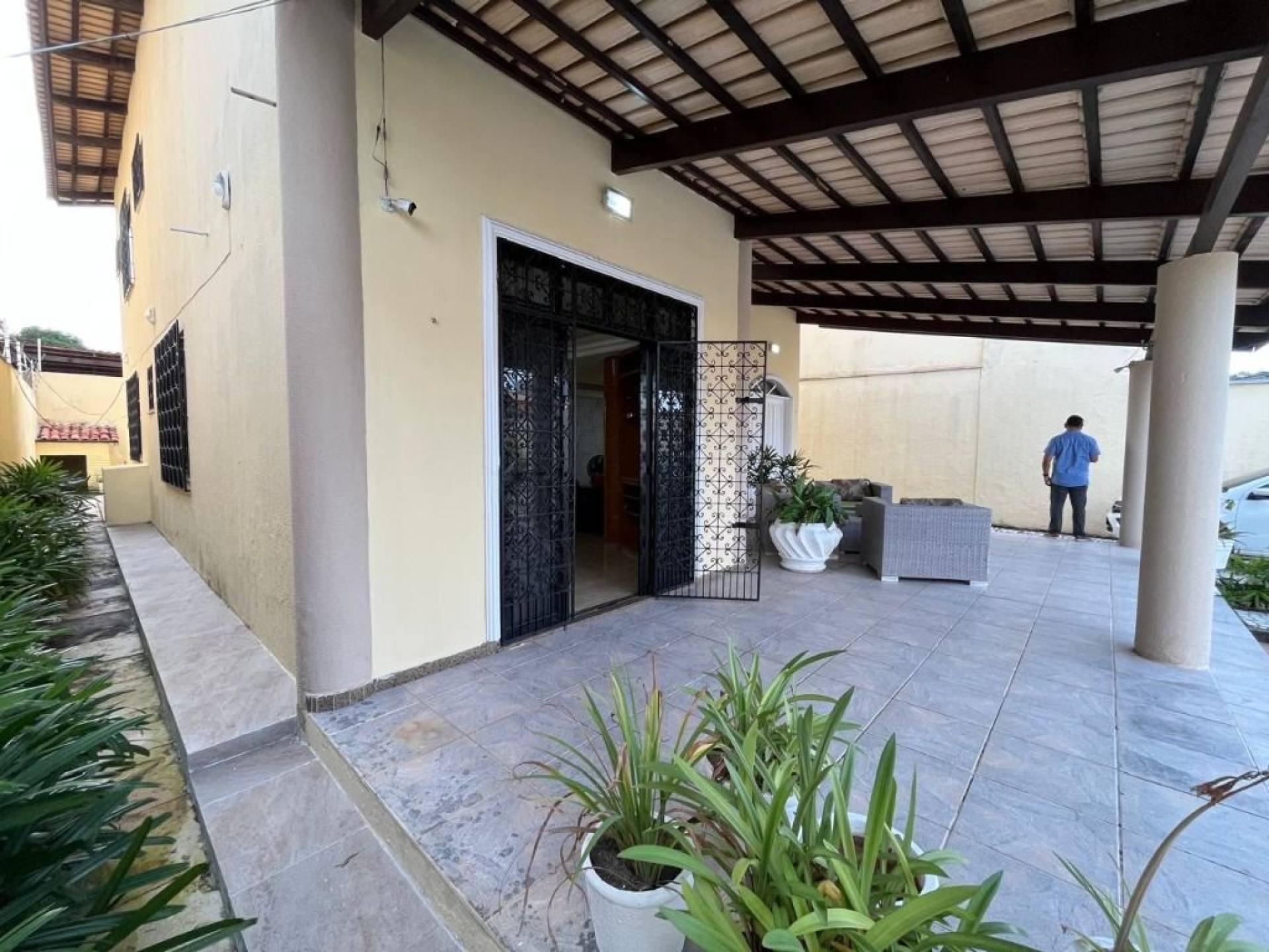 Casa com 4 dormitórios à venda, 311 m² por R$ 1.050.000,00 - Edson Queiroz - Fortaleza/CE