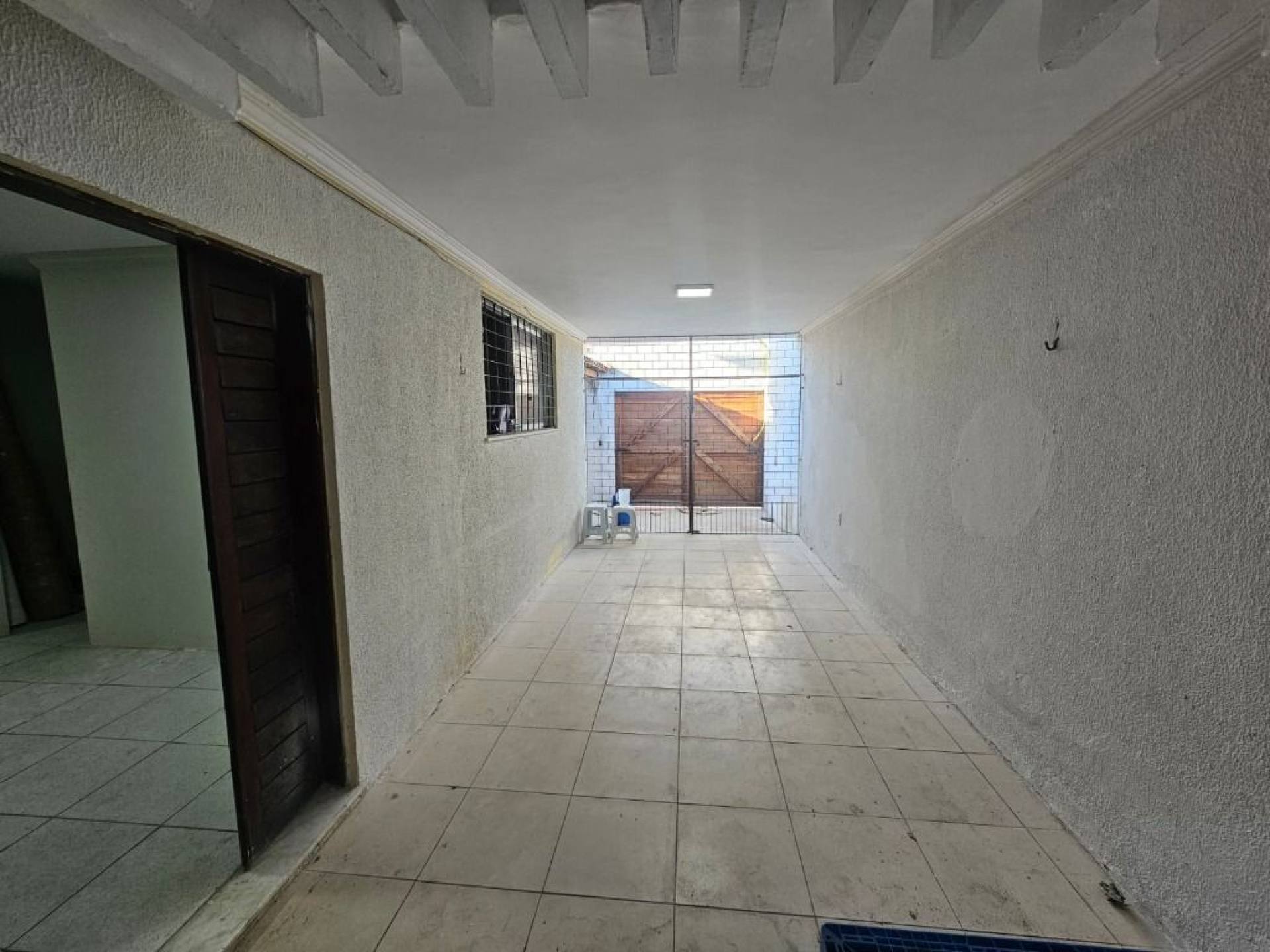 Casa com 7 quartos à venda, 300 m² por R$ 690.000 - Cambeba - Fortaleza/Ceará