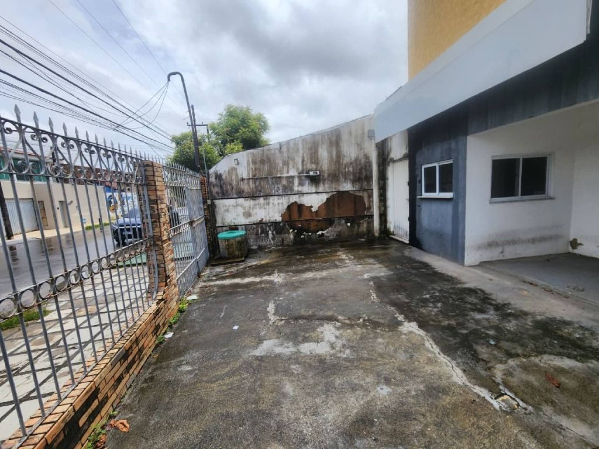 Ponto para alugar, 546 m² por R$ 10.477,92/mês - Cidade dos Funcionários - Fortaleza/CE