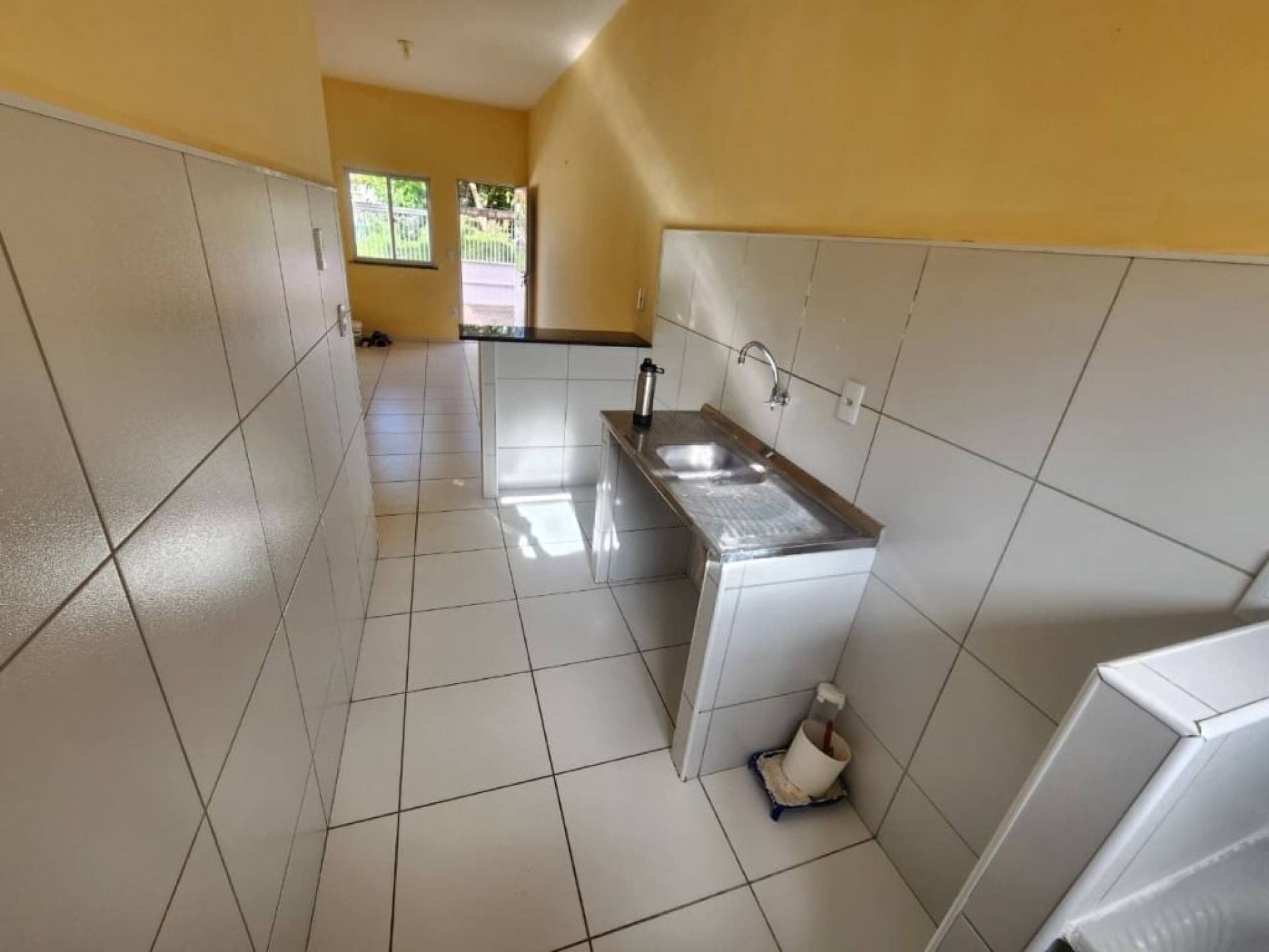 Apartamento com 2 dormitórios para alugar, 50 m² por R$ 803/mês - Messejana - Fortaleza/Ceará
