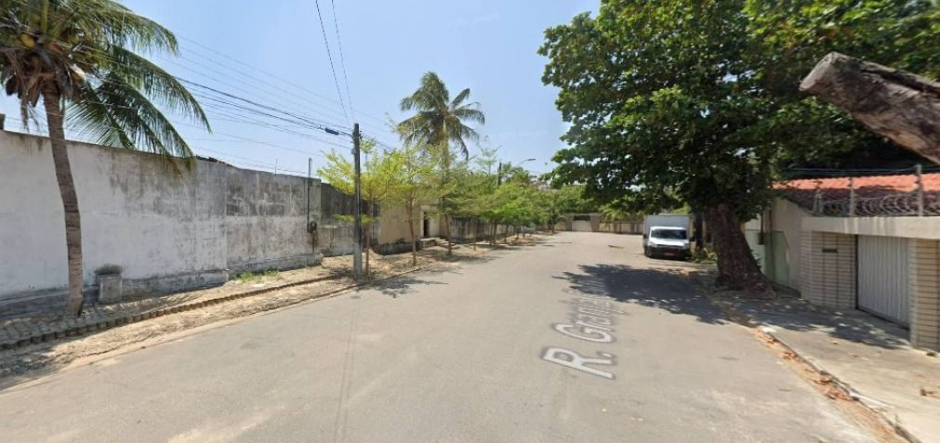 Terreno à venda, 1892 m² por R$ 1.130.000,00 - Messejana - Fortaleza/CE