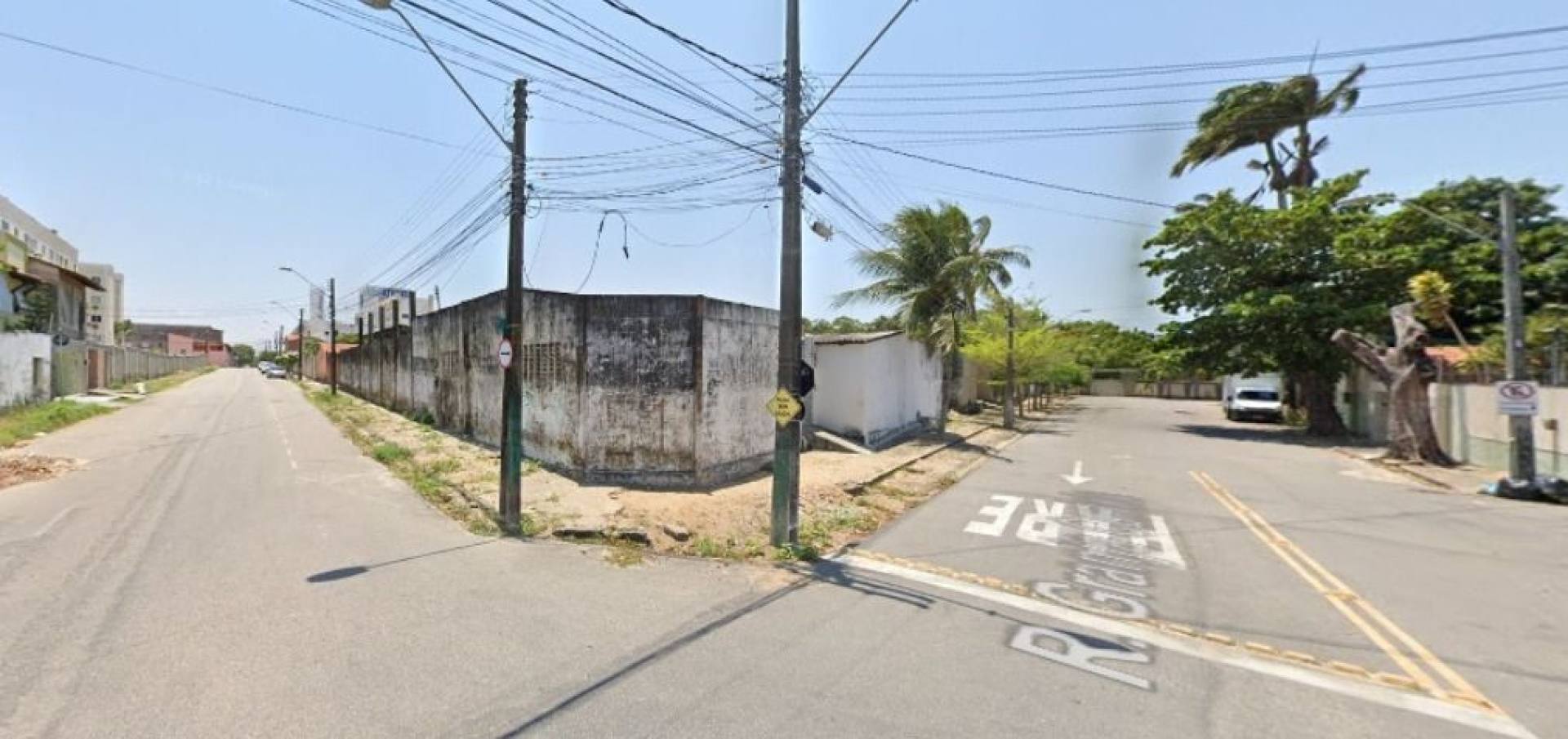 Terreno à venda, 1892 m² por R$ 1.130.000,00 - Messejana - Fortaleza/CE