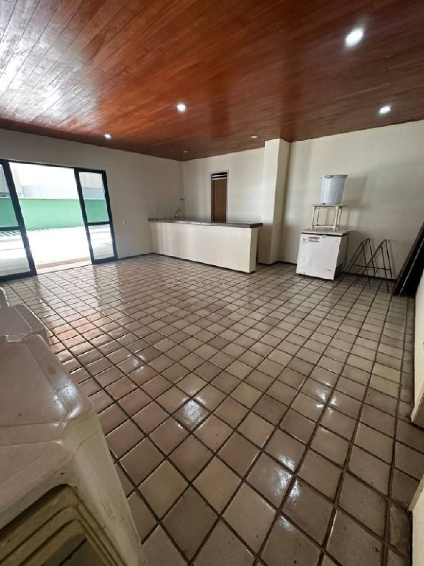 Apartamento com 3 dormitórios à venda, 150 m² no Meireles  pertinho da Beira Mar