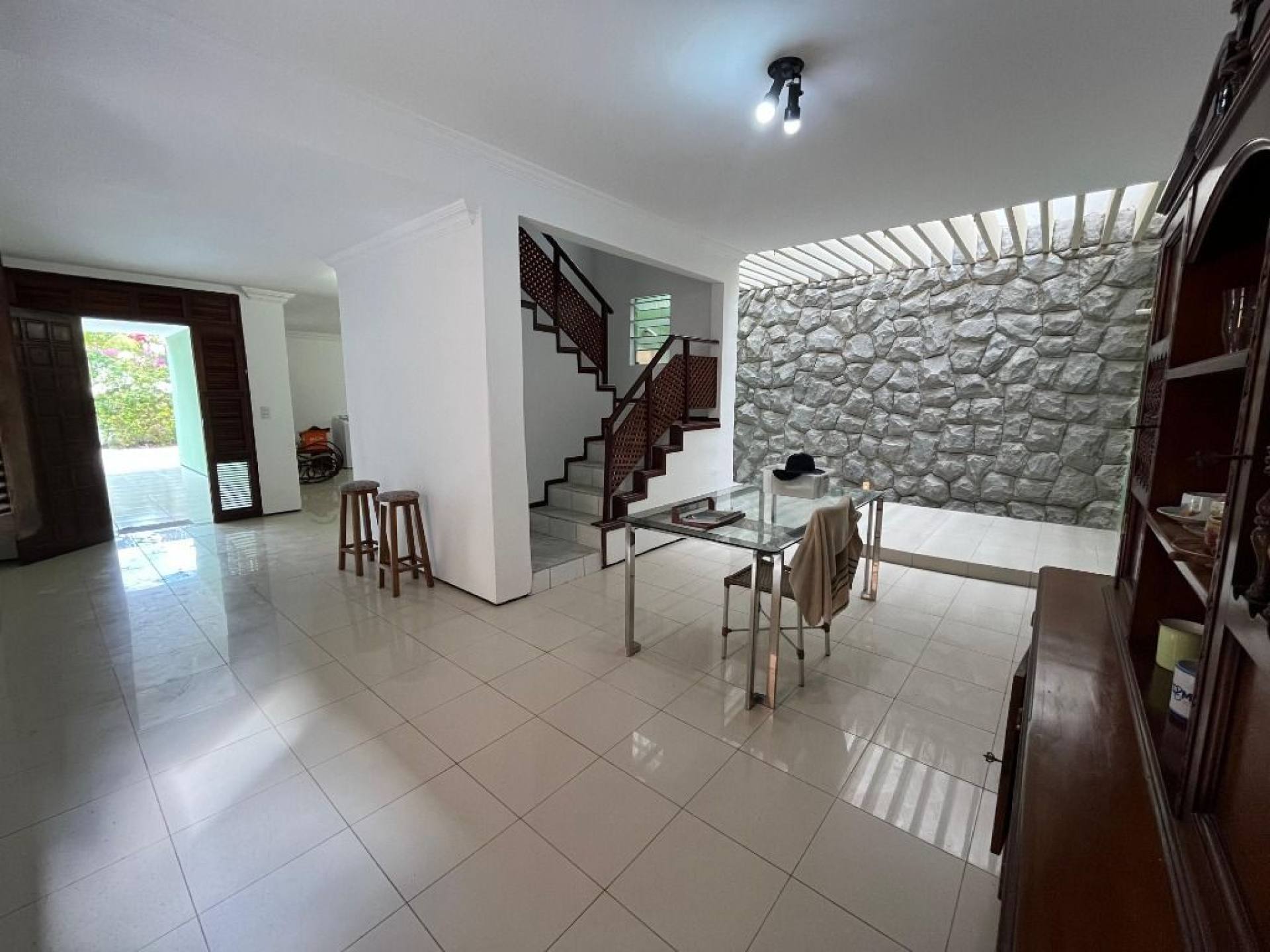 Casa à venda, 350 m² por R$ 1.000.000,00 - Cambeba - Fortaleza/CE
