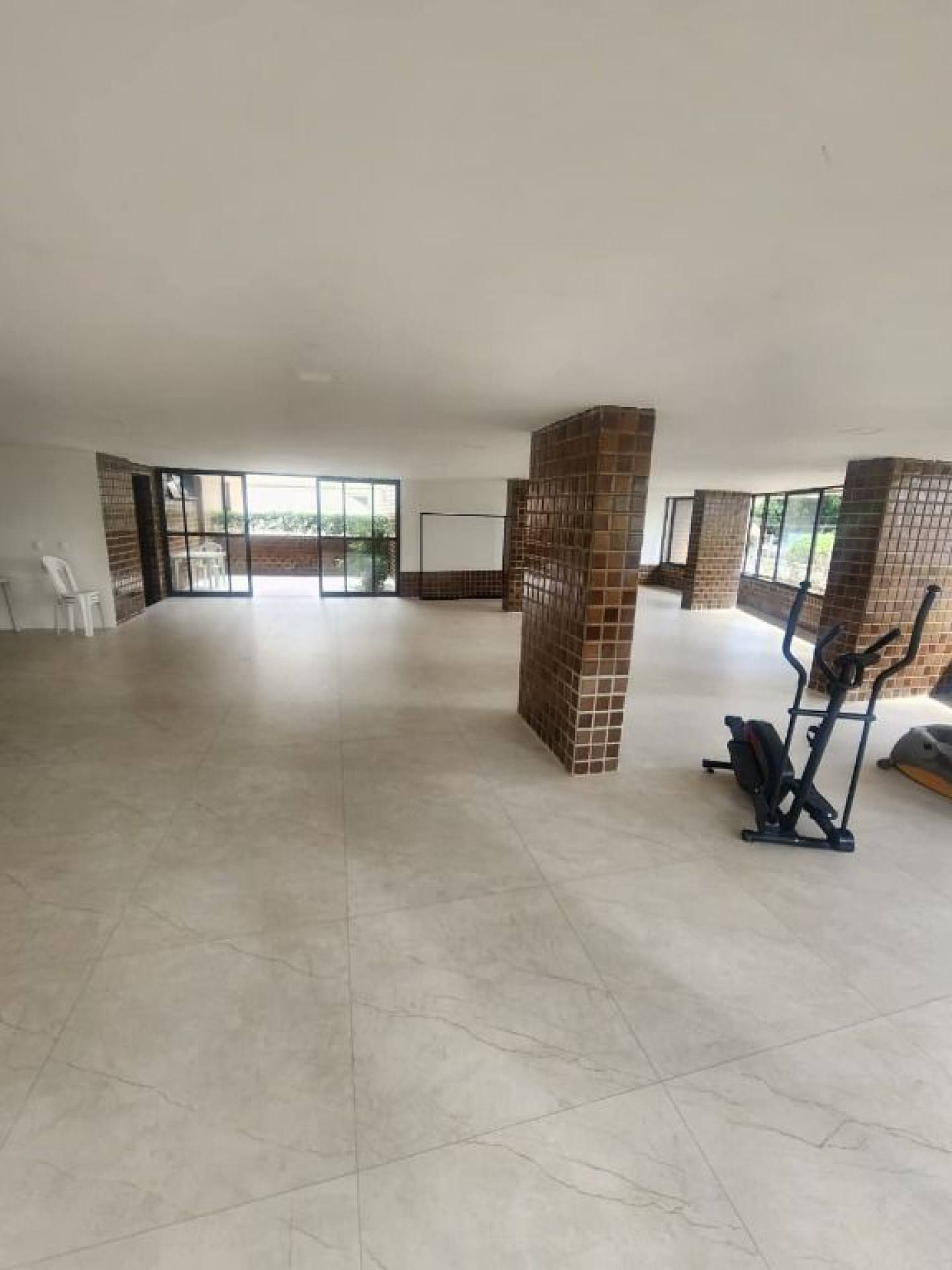 Apartamento com 4 quartos para alugar, 280 m² por R$ 11.330/mês - Meireles - Fortaleza/Ceará