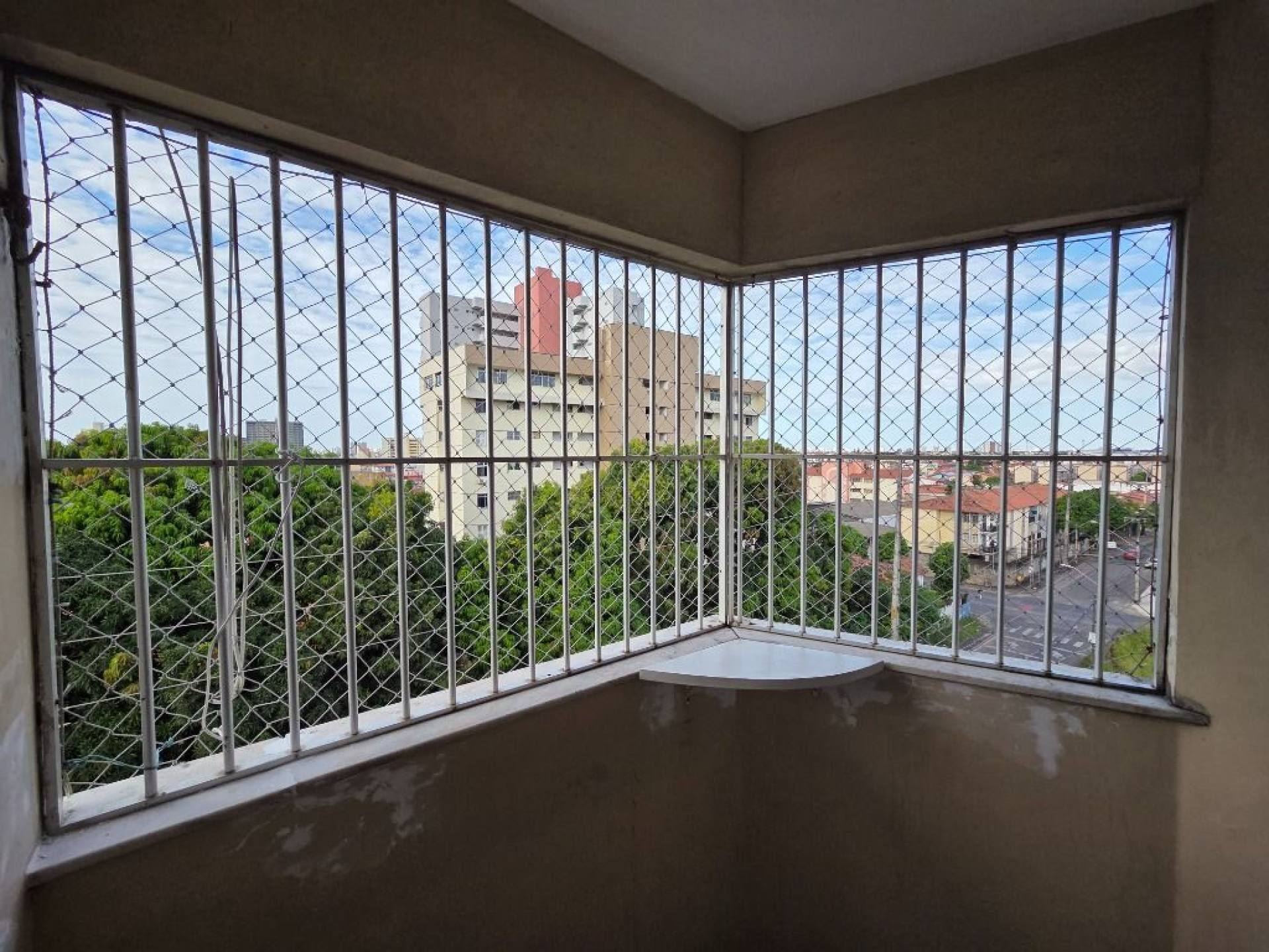 Condomínio Ana Melo - Apartamento com 2 quartos, 75 m² - venda por R$ 220.000 ou aluguel por R$ 1.979/mês - Damas - Fortaleza/CE