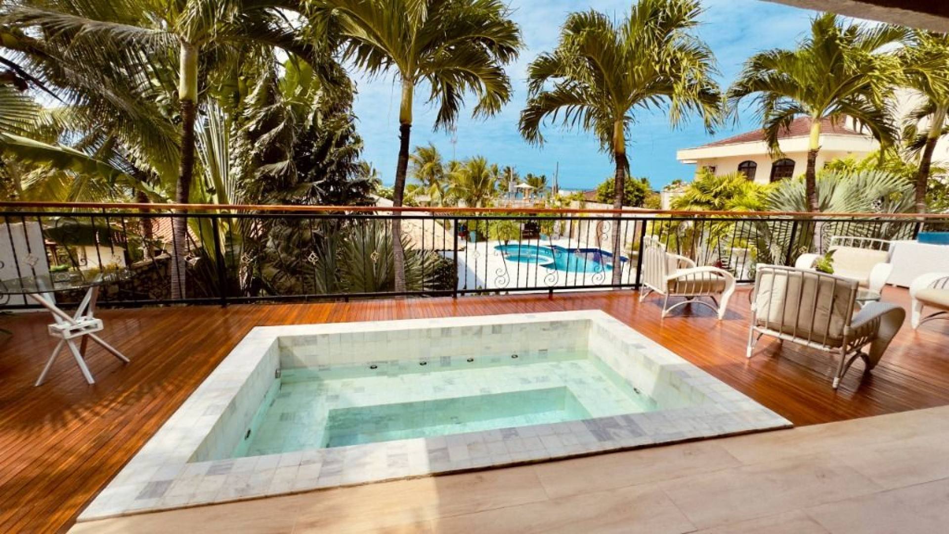 A Casa mais exclusiva no bairro Lourdes está à sua espera, são 650 m² por R$ 7.000.000 - Luxo, exclusividade e elegância em cada detalhe!