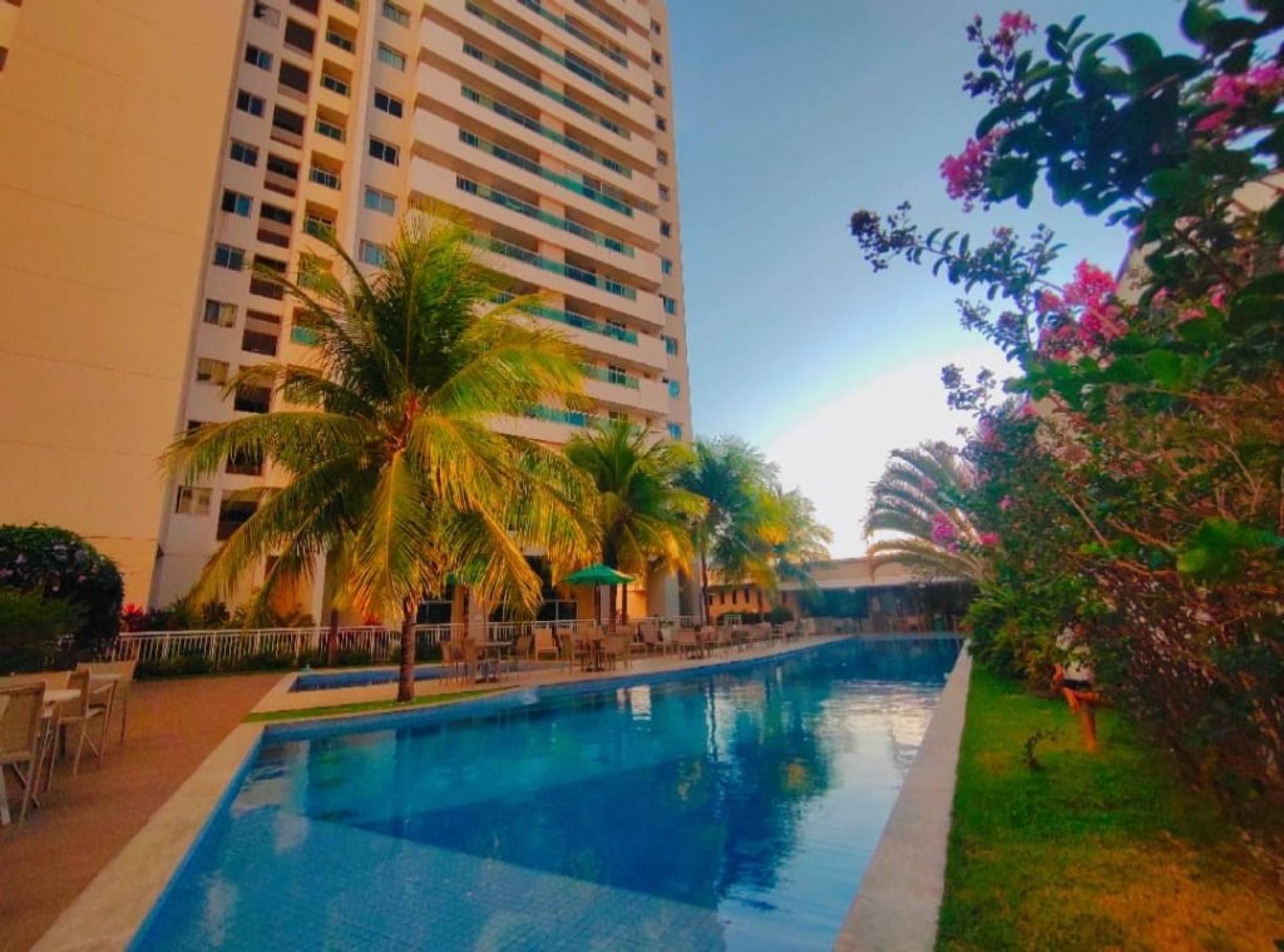 Estação das Flores - Apartamento com 3 dormitórios à venda, 90 m² por R$ 750.000 - Cambeba - Fortaleza/CE
