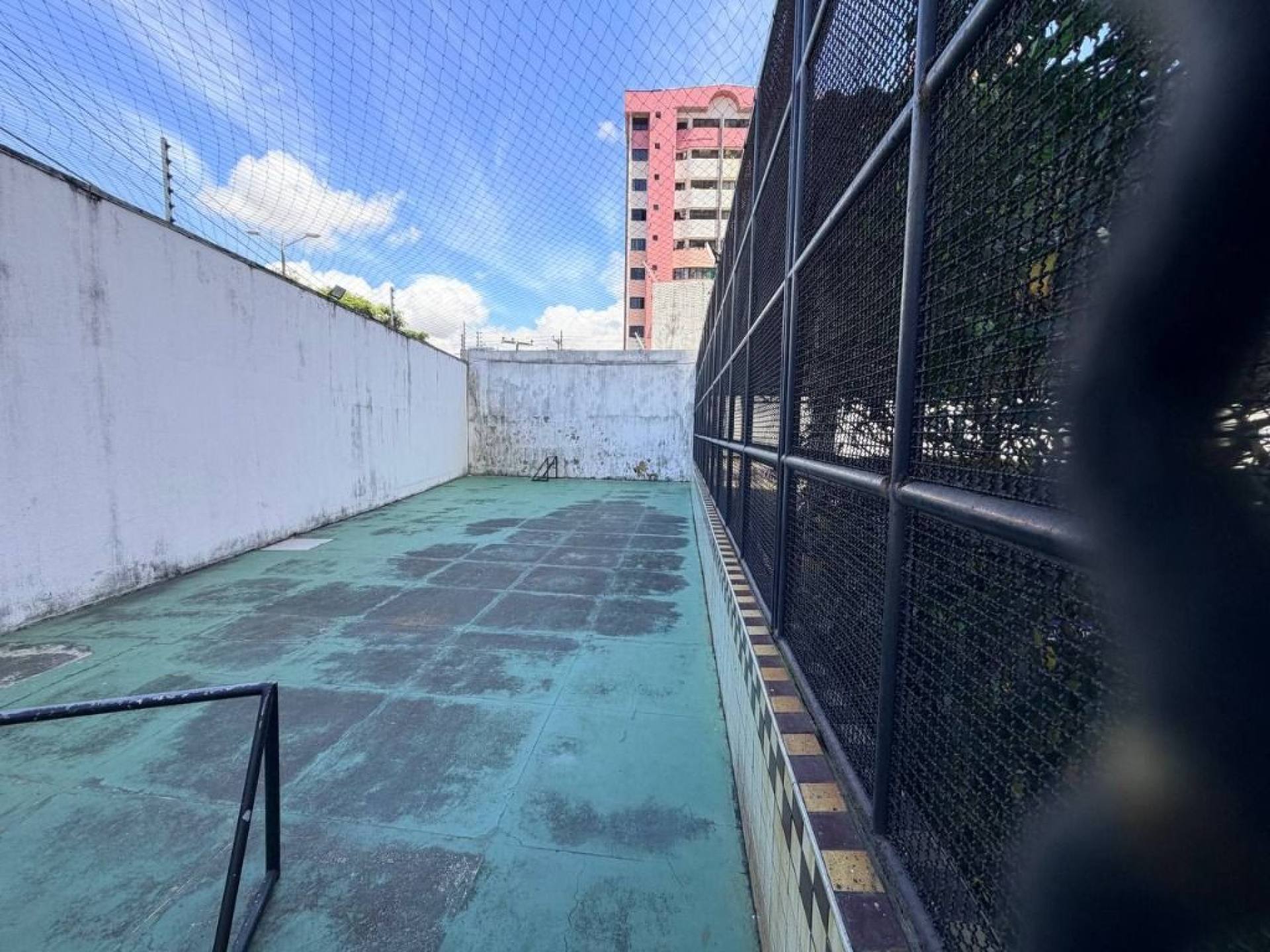Lauro Maia II Apartamento com 4 dormitórios à venda, 108 m² por R$ 550.000 - Joaquim Távora - Fortaleza/CE
