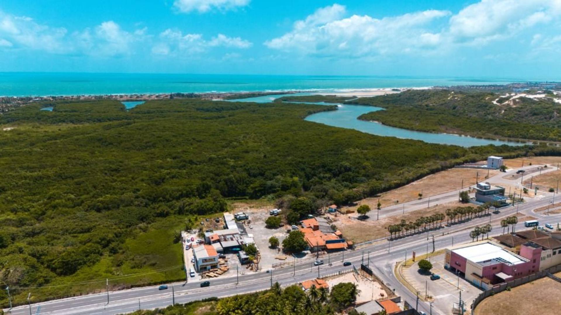 Ponto para alugar, 189 m² por R$ 5.000,00/mês - Alphaville Fortaleza - Eusébio/CE