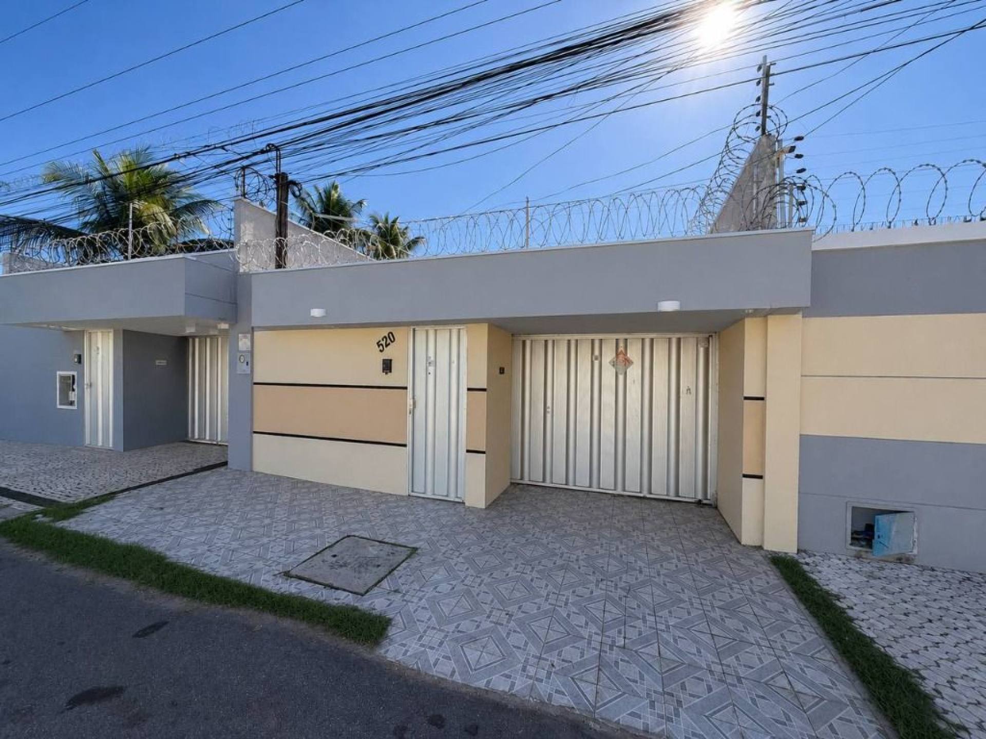 Casa com 4 dormitórios à venda, 171 m² por R$ 499.000,00 - Jardim das Oliveiras - Fortaleza/CE