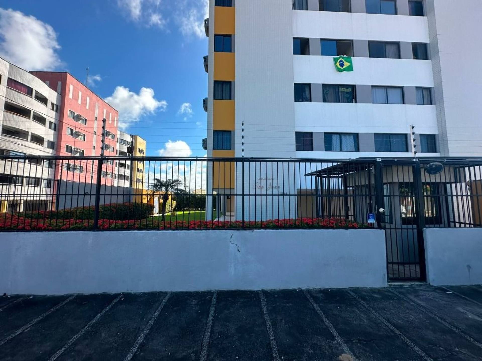 Apartamento com 3 dormitórios à venda, 60 m² por R$ 420.000,00 - Sapiranga - Fortaleza/CE