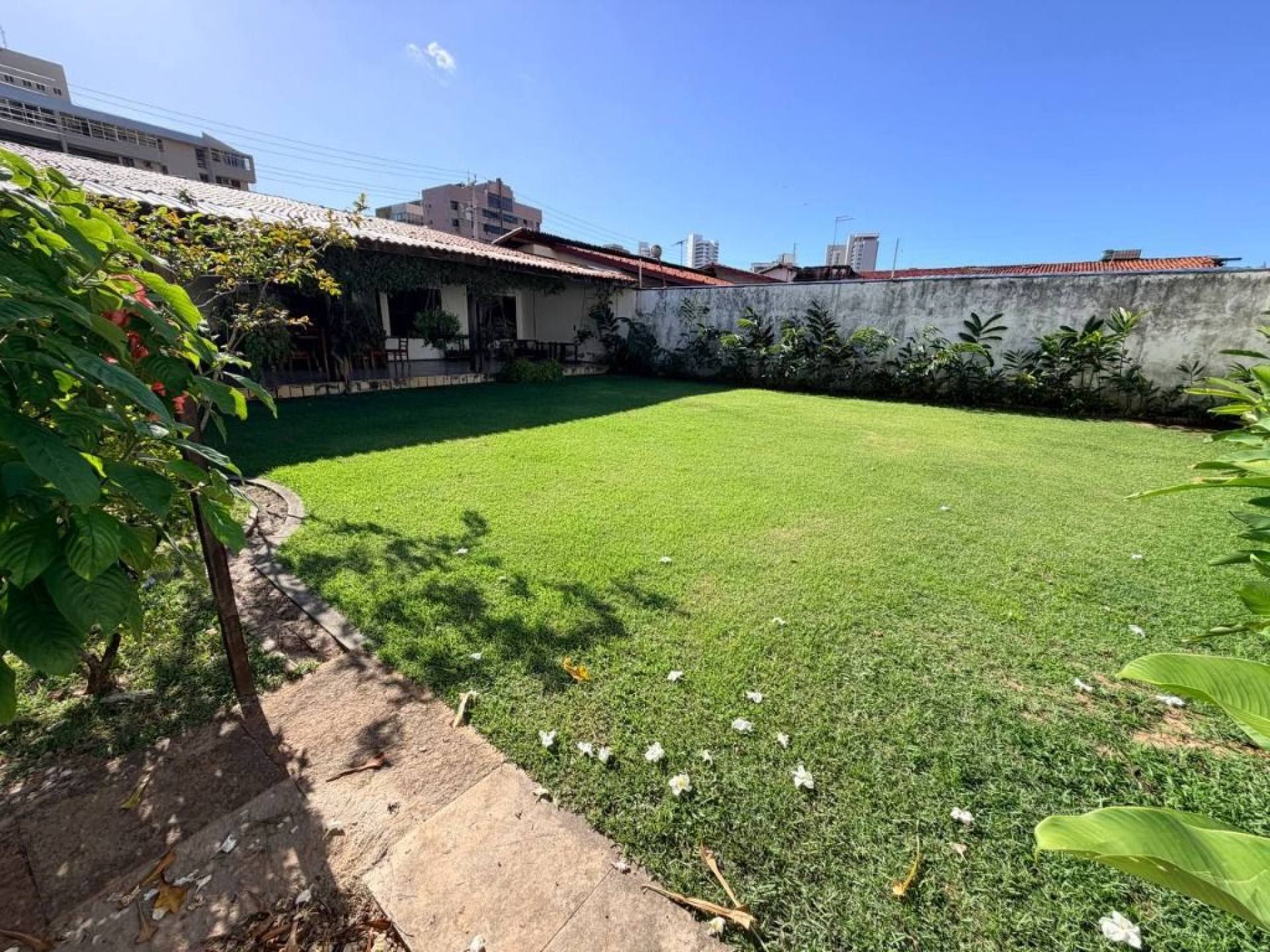 Casa com 3 dormitórios à venda, 300 m² residência ou comercial - Aldeota - Fortaleza/CE
