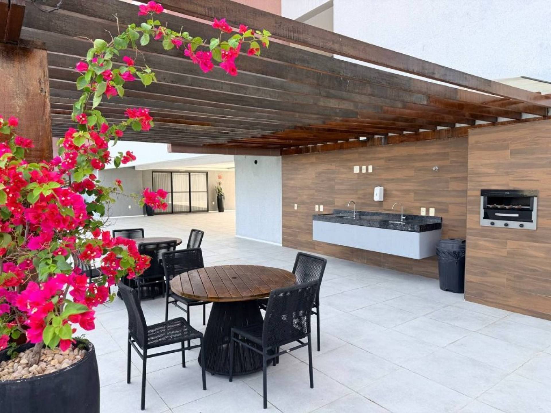 Apartamento com 2 dormitórios à venda, 60 m² por R$ 630.000,00 - Joaquim Távora - Fortaleza/CE