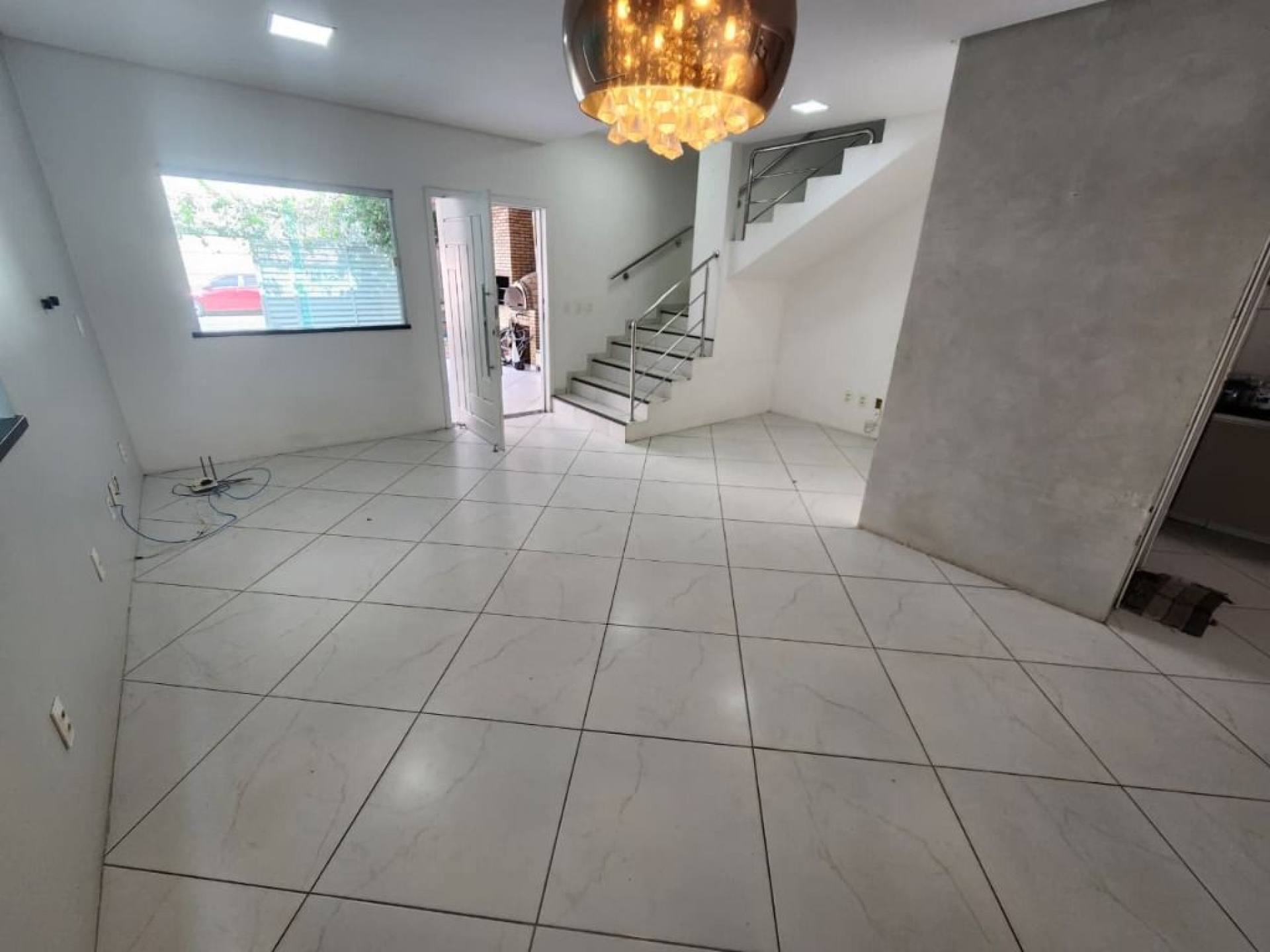 Casa com 4 dormitórios à venda, 300 m² por R$ 750.000 - Cajazeiras - Fortaleza/CE
