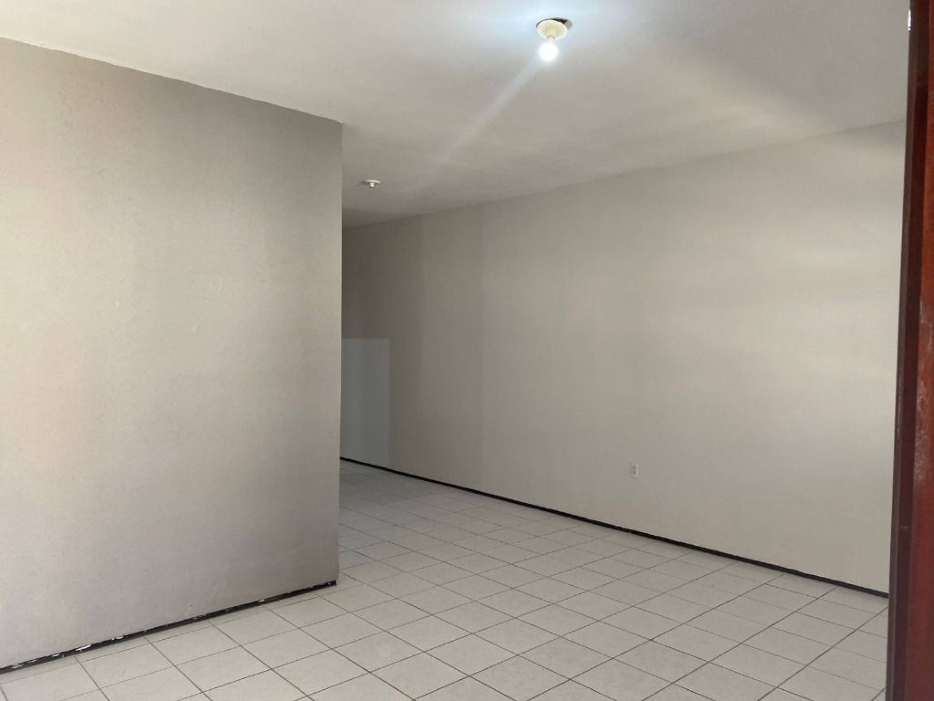 Casa com 4 dormitórios à venda, 243 m² por R$ 799.000,00 - Cambeba - Fortaleza/CE
