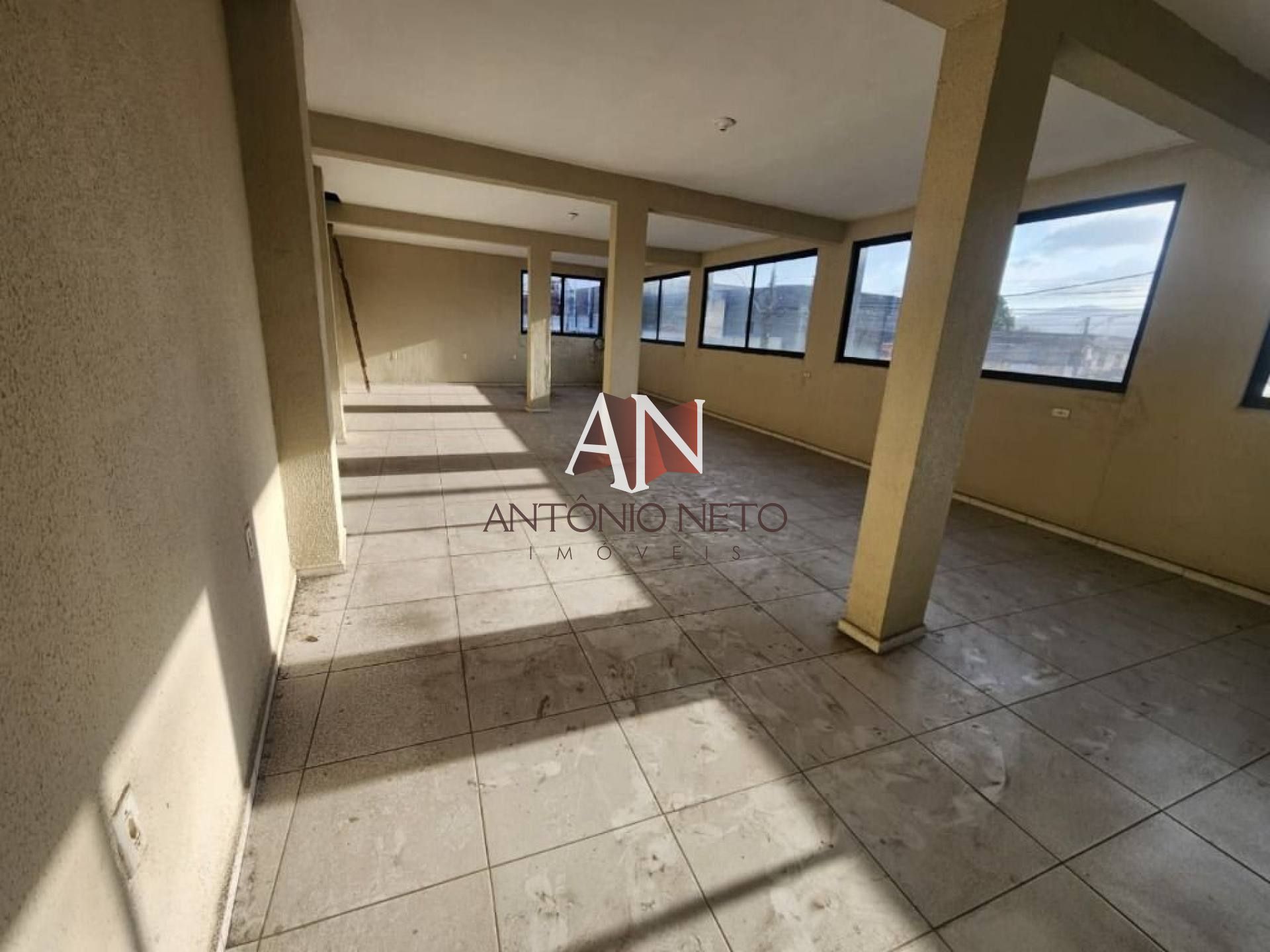 Galpão para alugar, 120 m² por R$ 4.200/mês - Centro - Maracanaú/CE