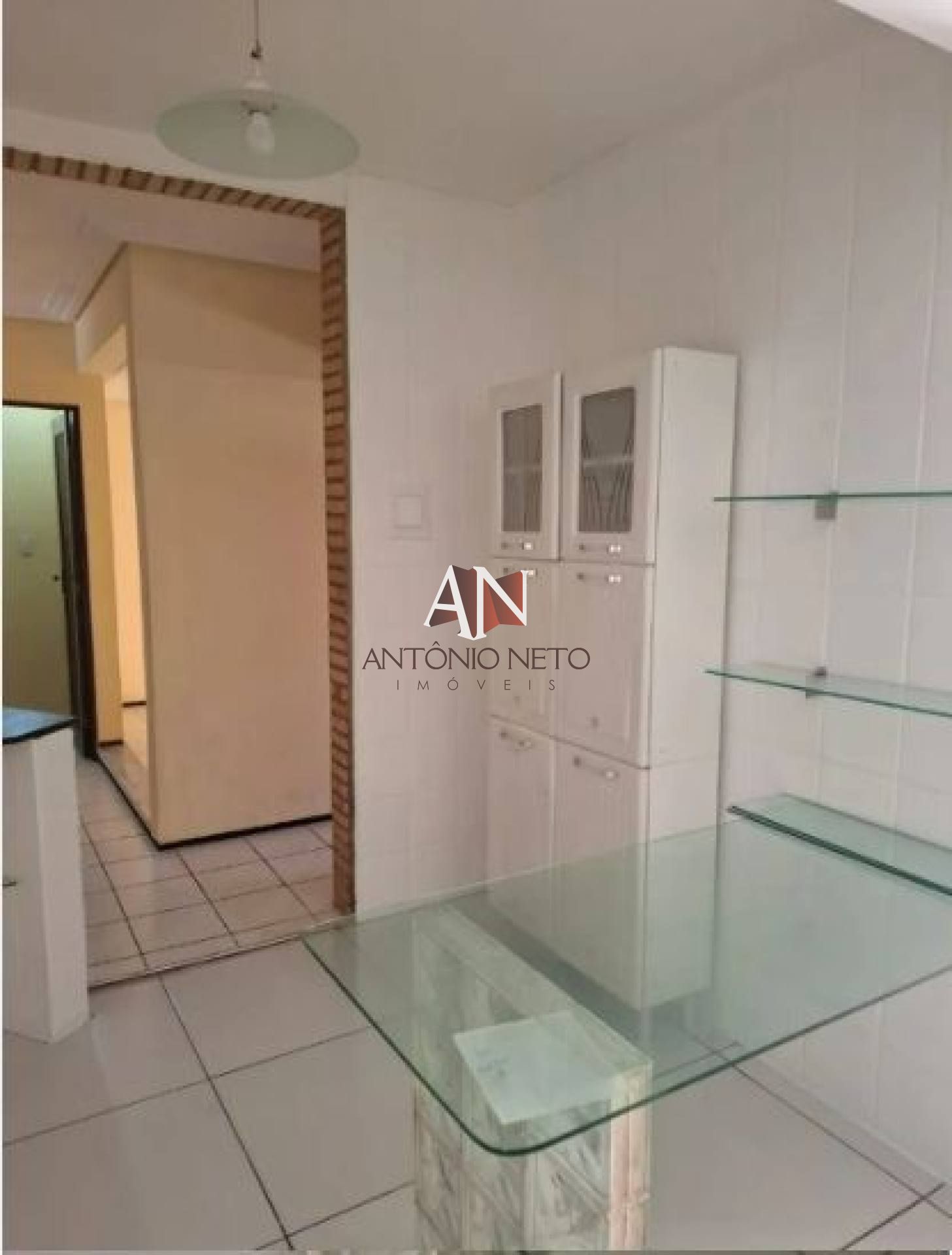 Casa Dúplex à venda no Parque Iracema - 4 quartos, 225m² - 2 vagas, deck e piscina - R$ 850.000,00