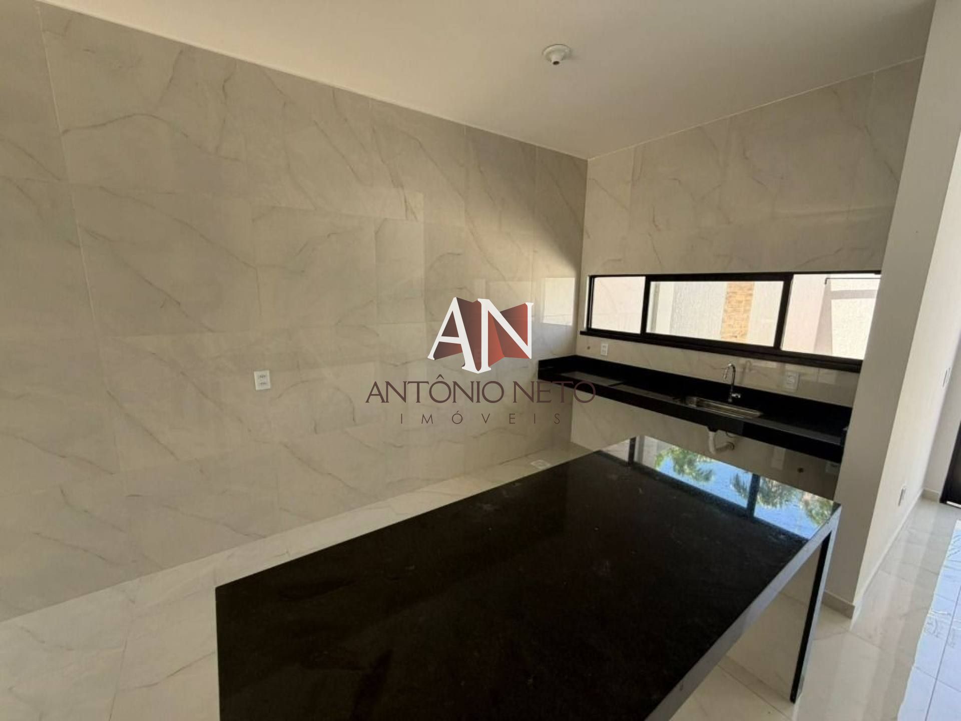 Casa com 3 Quartos à venda, 110 m² por R$ 539.900 - Edson Queiroz - Fortaleza/CE