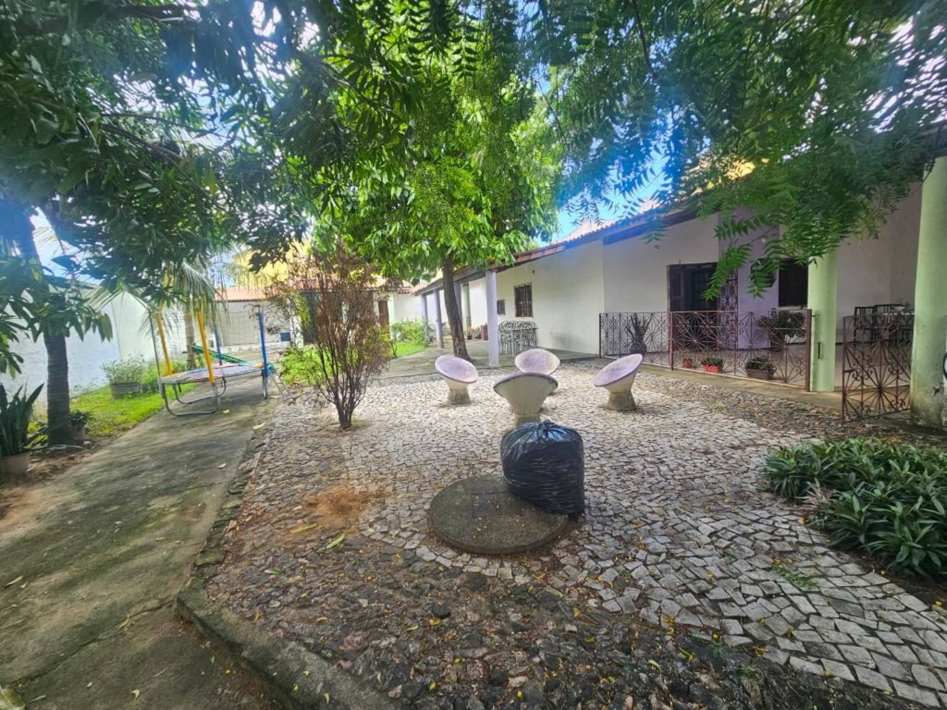 Casa com 3 dormitórios à venda, 100 m² por R$ 450.000 - Lagoa Redonda - Fortaleza/CE